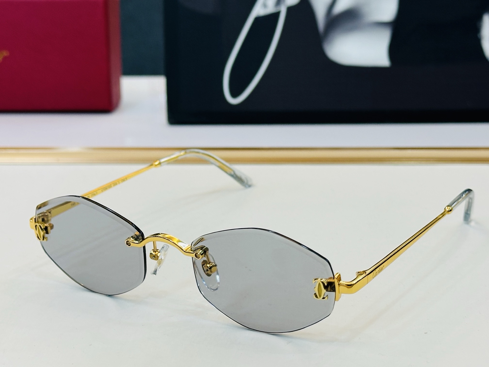 🆕 原版Cartie* 卡家 太阳镜 CT0678S Size：52口20-145 工艺精湛大牌品 C戴