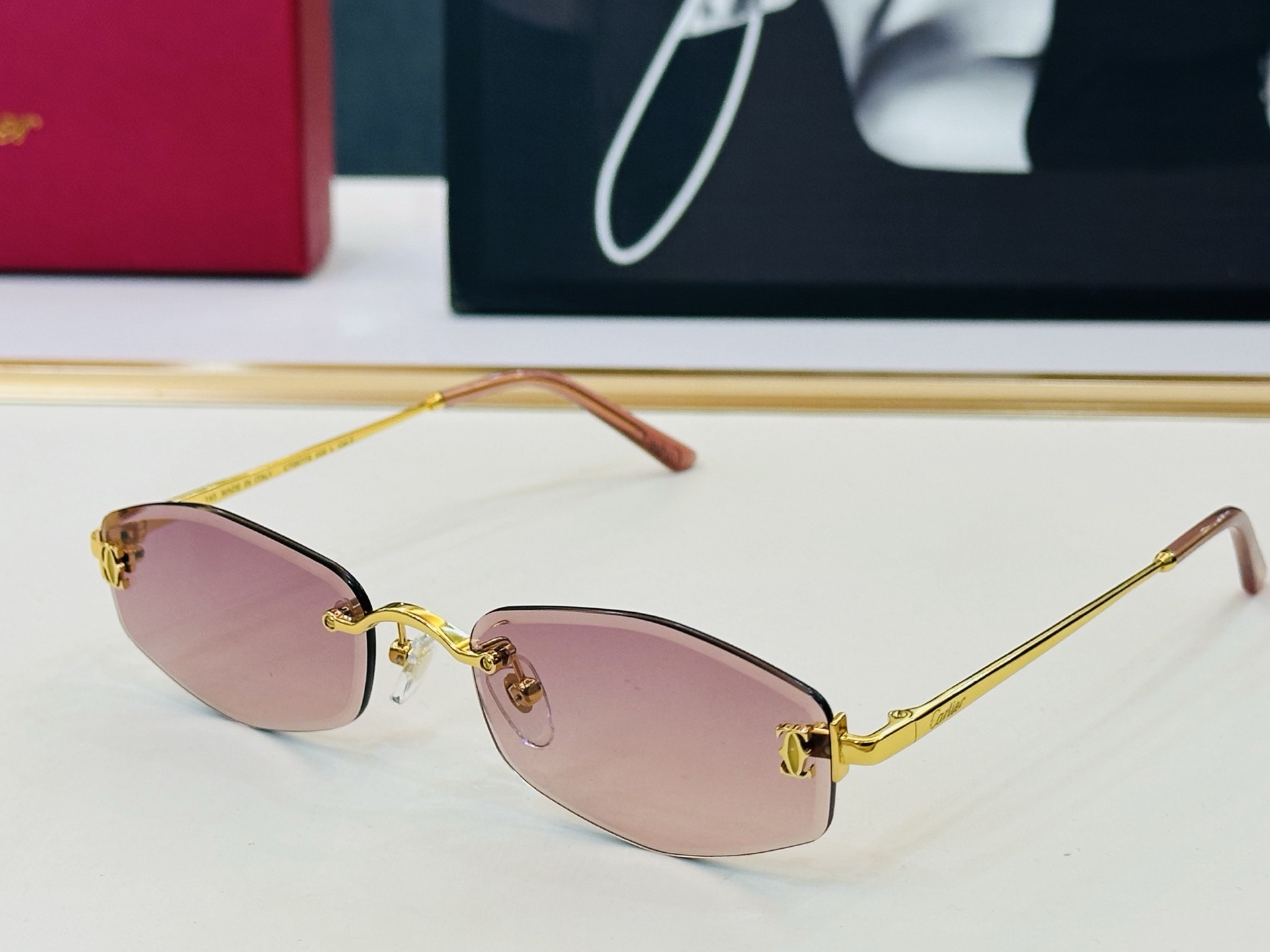 🆕 原版Cartie* 卡家 太阳镜 CT0677S Size：51口19-145 工艺精湛大牌品 C戴