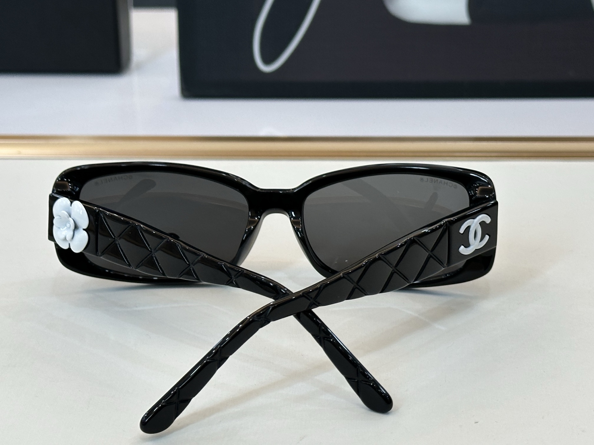 CHANE*香家 CH5111 SIZE：55口16-135 潮流爆款 太阳镜 😍😍高品质 F网红潮款墨