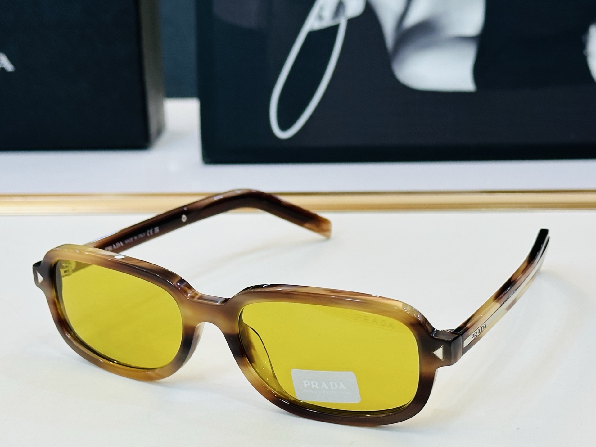 🔺PRAD*🔻普家 PR D06S Size：50口20-140 眼镜系列堪称精湛制作 彰显独特个 M最