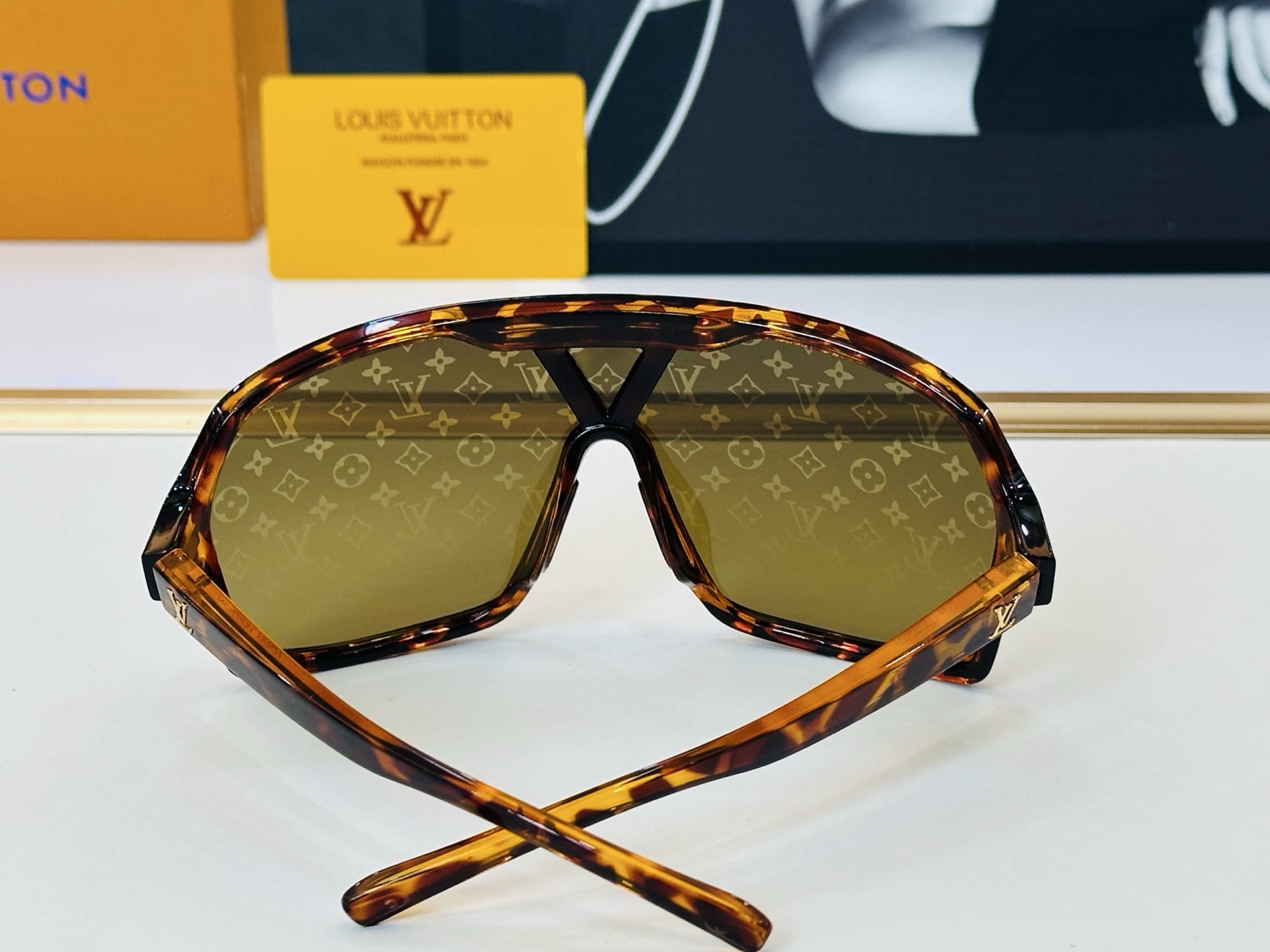 路易家 🎩Z3101U Size：135口00-120 充满活力的 展现独特个性🌟展现大气的你 S高品质