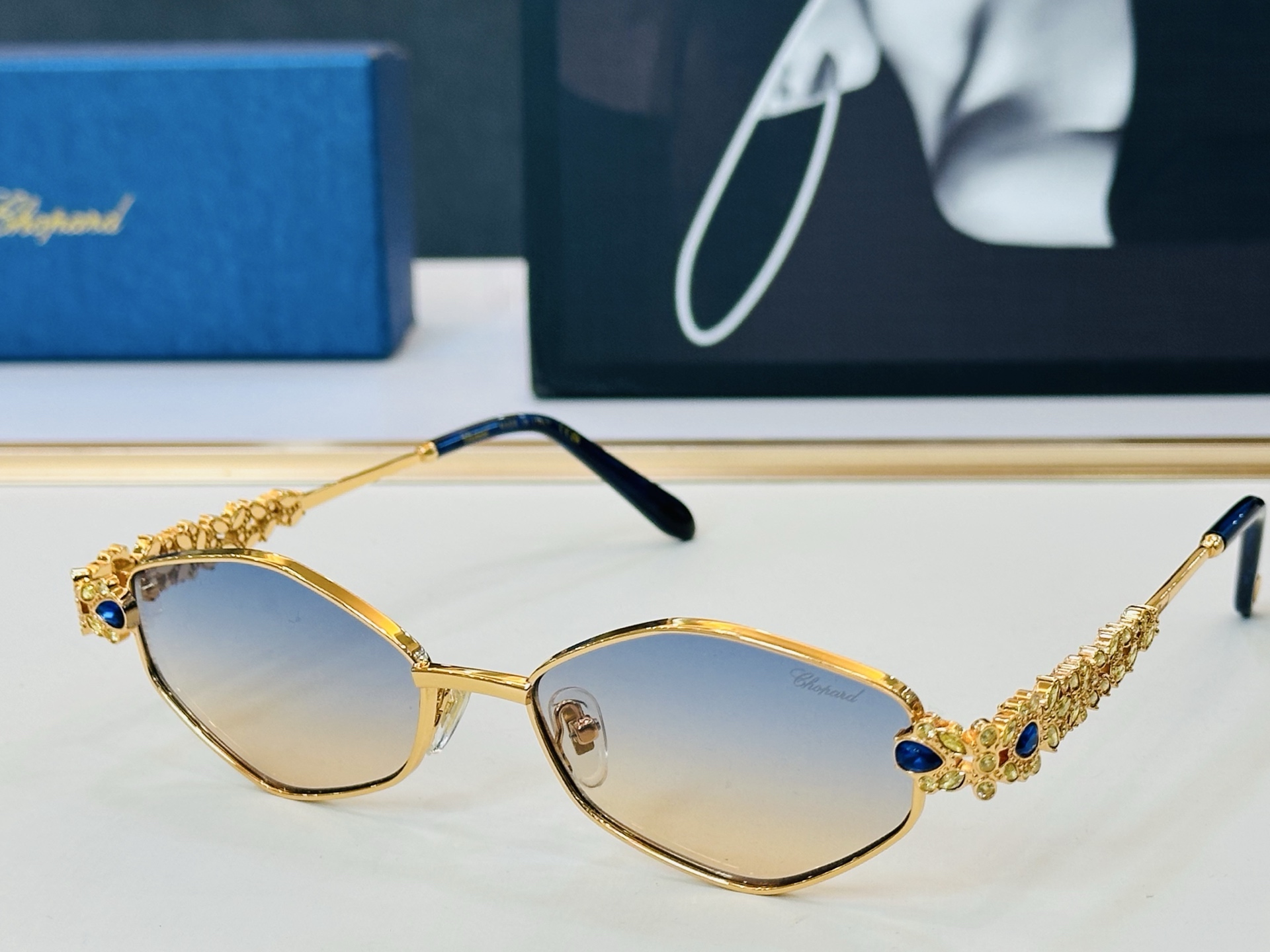 肖邦 🎩 SCHG987 Size：55口17-142 充满活力的 展现独特个性🌟展现大气的你 L高品质