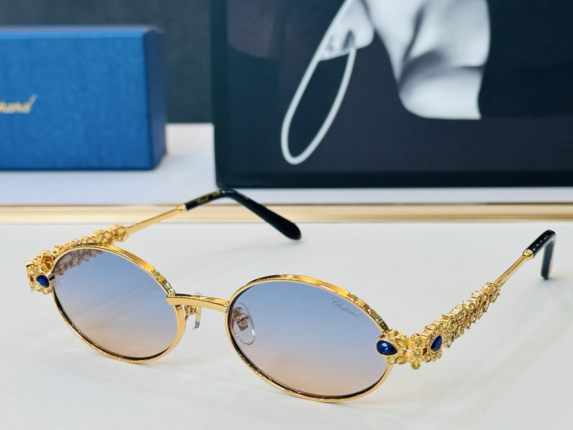 肖邦 🎩 SCHG986 Size：54口19-142 充满活力的 展现独特个性🌟展现大气的你 L高品质