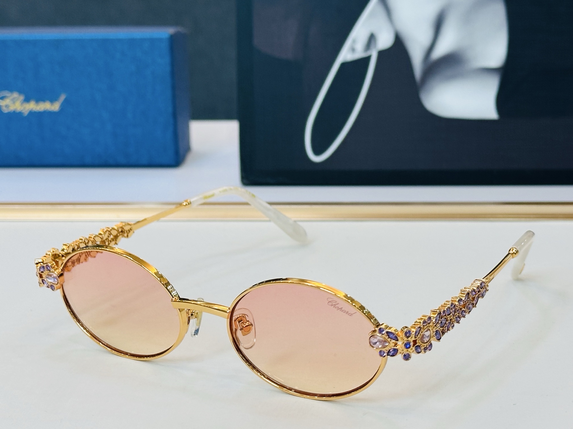 肖邦 🎩 SCHG986 Size：54口19-142 充满活力的 展现独特个性🌟展现大气的你 L高品质