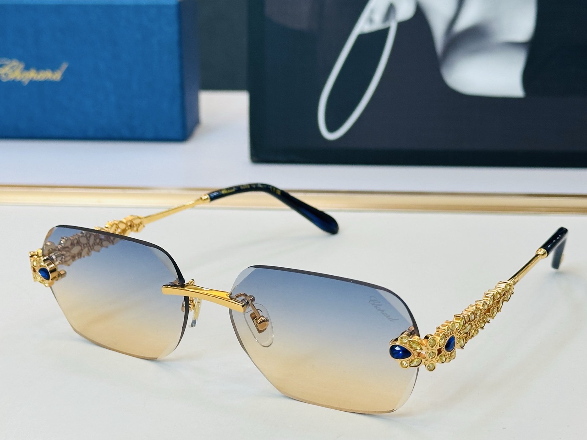 肖邦 🎩 SCHG984 Size：60口17-142 充满活力的 展现独特个性🌟展现大气的你 L高品质