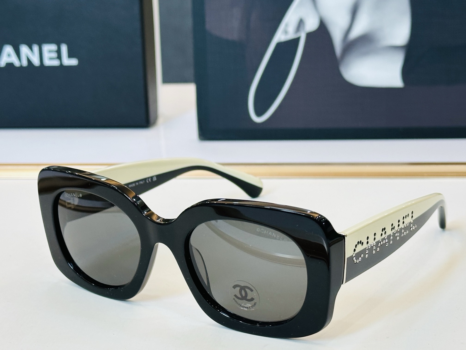 CHANE*香家 CH5563B SIZE：53口21-140 潮流爆款 太阳镜 😍😍高品质 F网红潮款