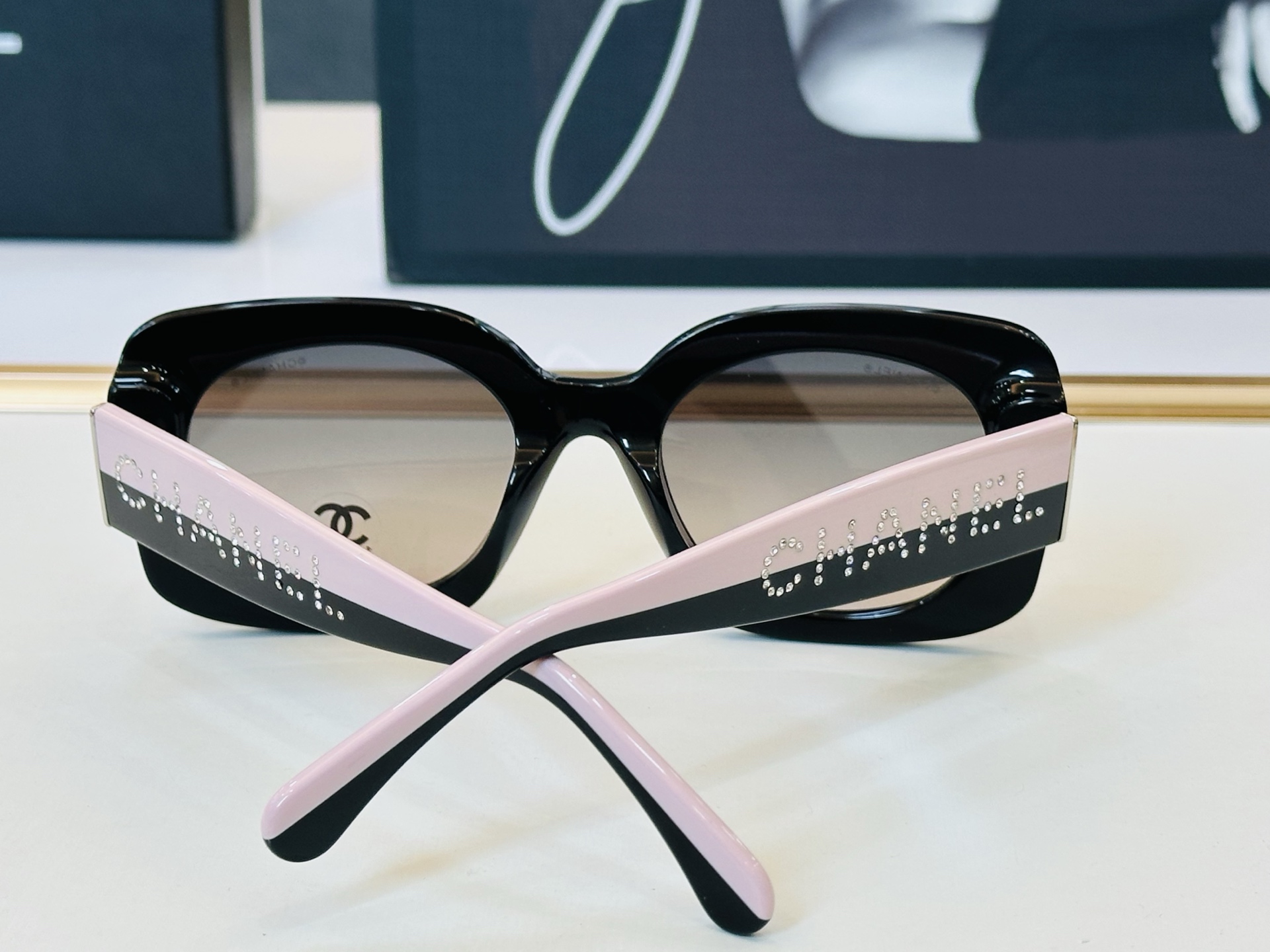 CHANE*香家 CH5563B SIZE：53口21-140 潮流爆款 太阳镜 😍😍高品质 F网红潮款