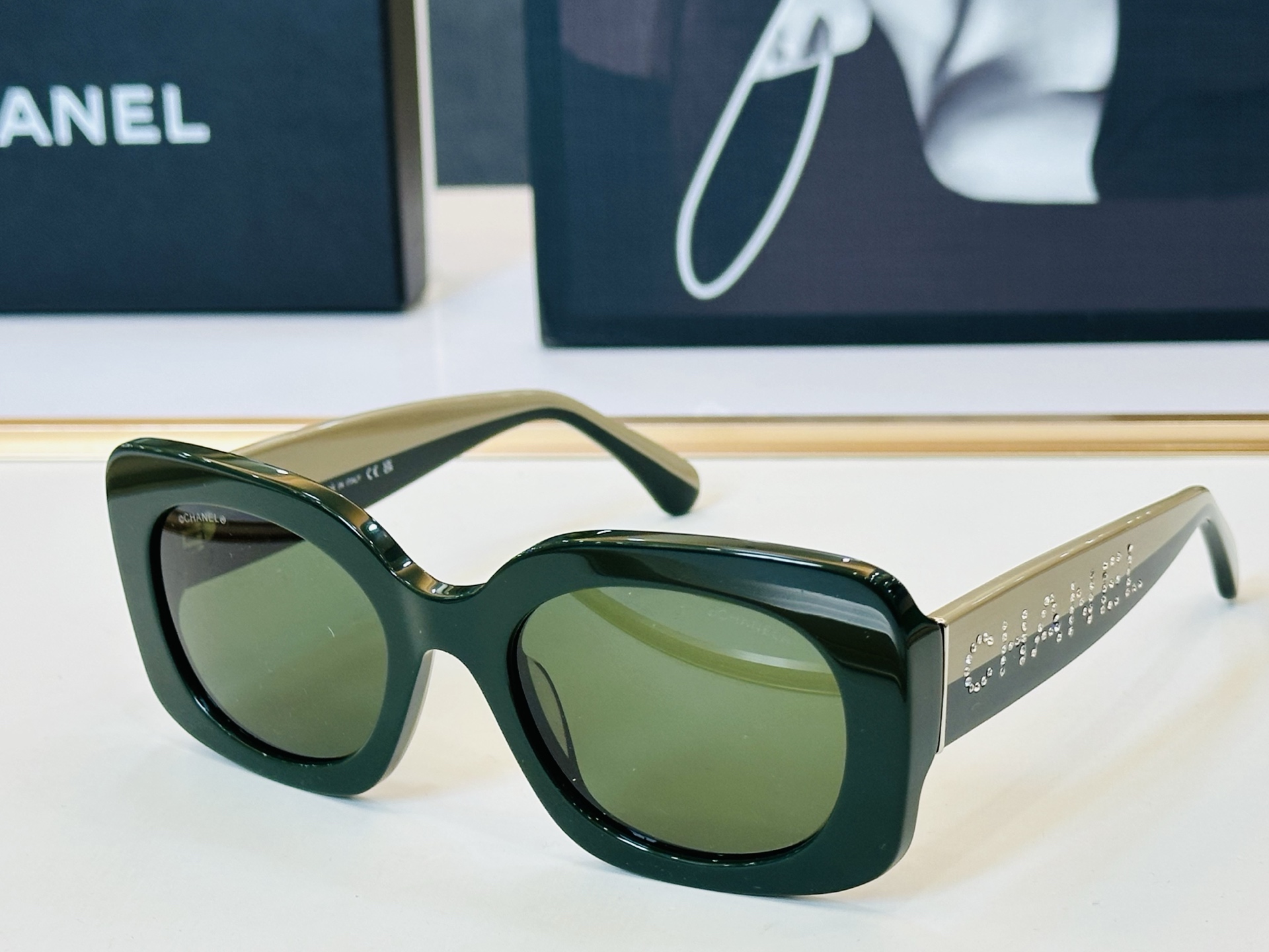 CHANE*香家 CH5563B SIZE：53口21-140 潮流爆款 太阳镜 😍😍高品质 F网红潮款