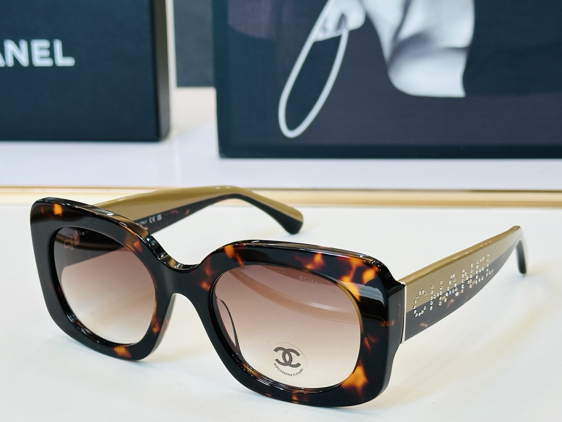 CHANE*香家 CH5563B SIZE：53口21-140 潮流爆款 太阳镜 😍😍高品质 F网红潮款