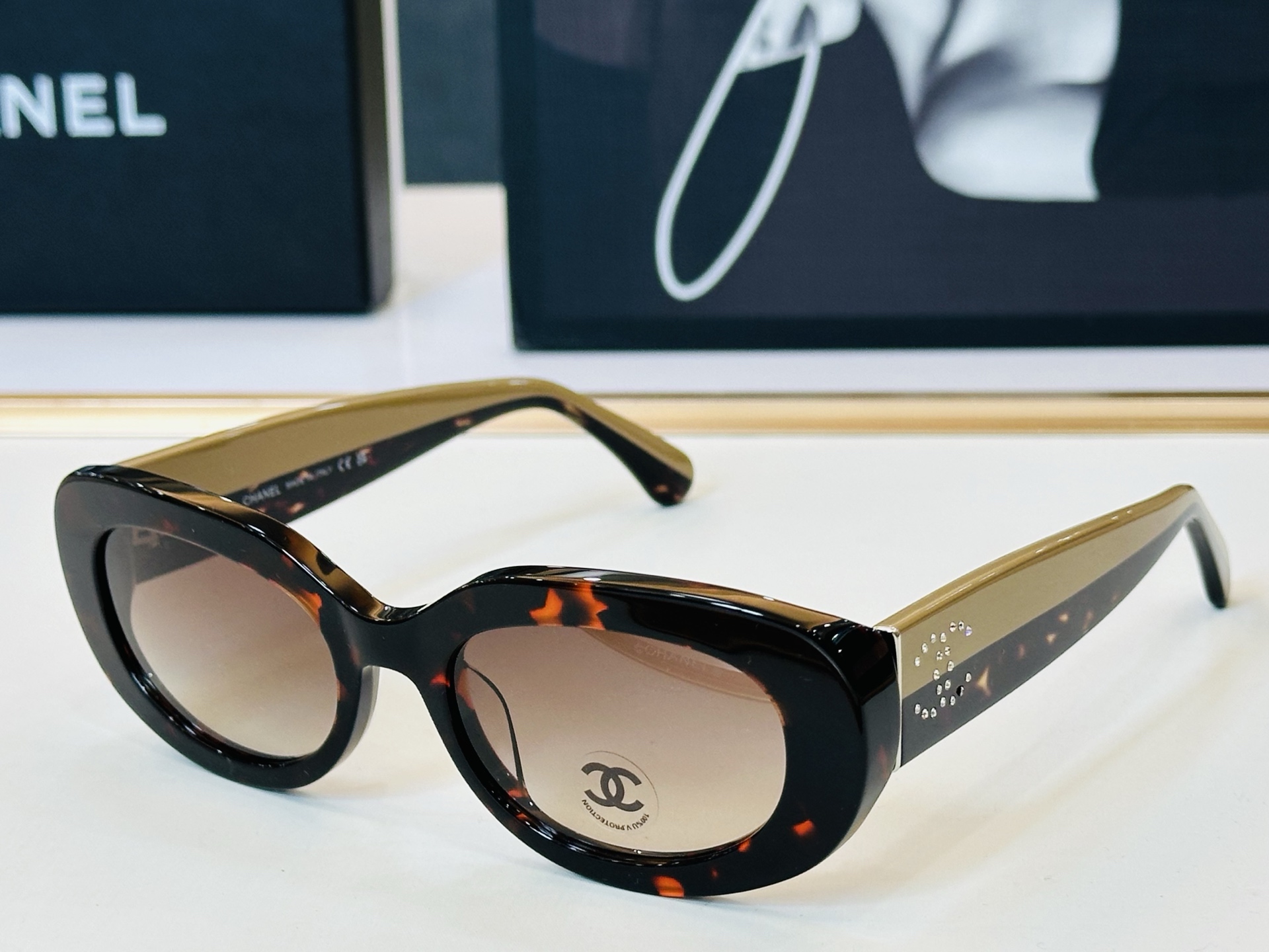 CHANE*香家 CH5562B SIZE：53口19-140 潮流爆款 太阳镜 😍😍高品质 F网红潮款