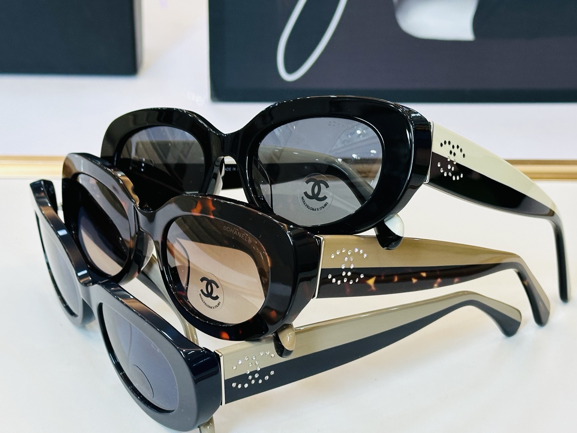 CHANE*香家 CH5562B SIZE：53口19-140 潮流爆款 太阳镜 😍😍高品质 F网红潮款