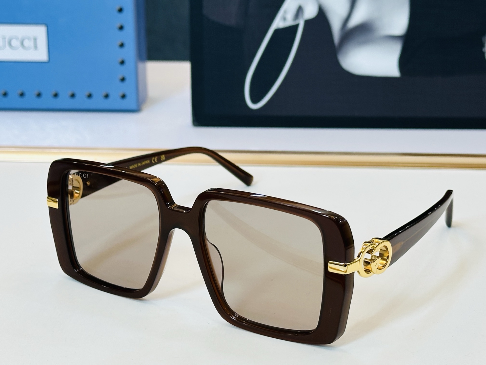 GUCC* 古家 GG2154S 🐝🐝系列 Size：55口18-145 🍁🍁q 超绝品质 太阳镜 。