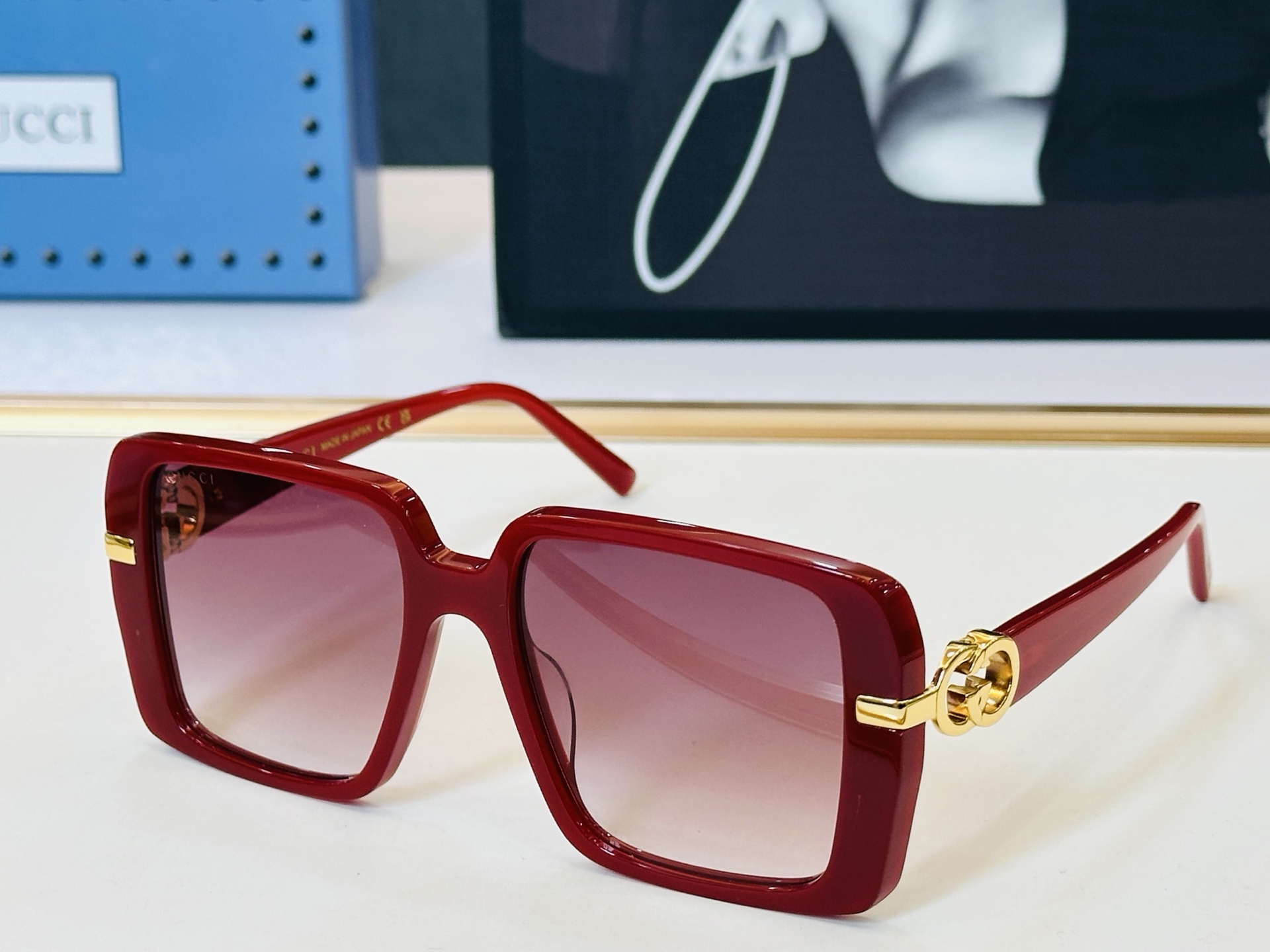 GUCC* 古家 GG2154S 🐝🐝系列 Size：55口18-145 🍁🍁q 超绝品质 太阳镜 。