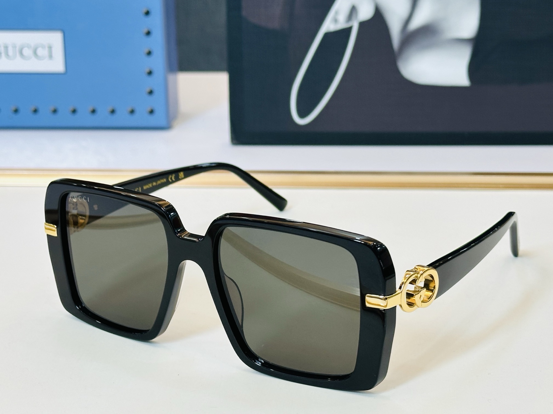 GUCC* 古家 GG2154S 🐝🐝系列 Size：55口18-145 🍁🍁q 超绝品质 太阳镜 。