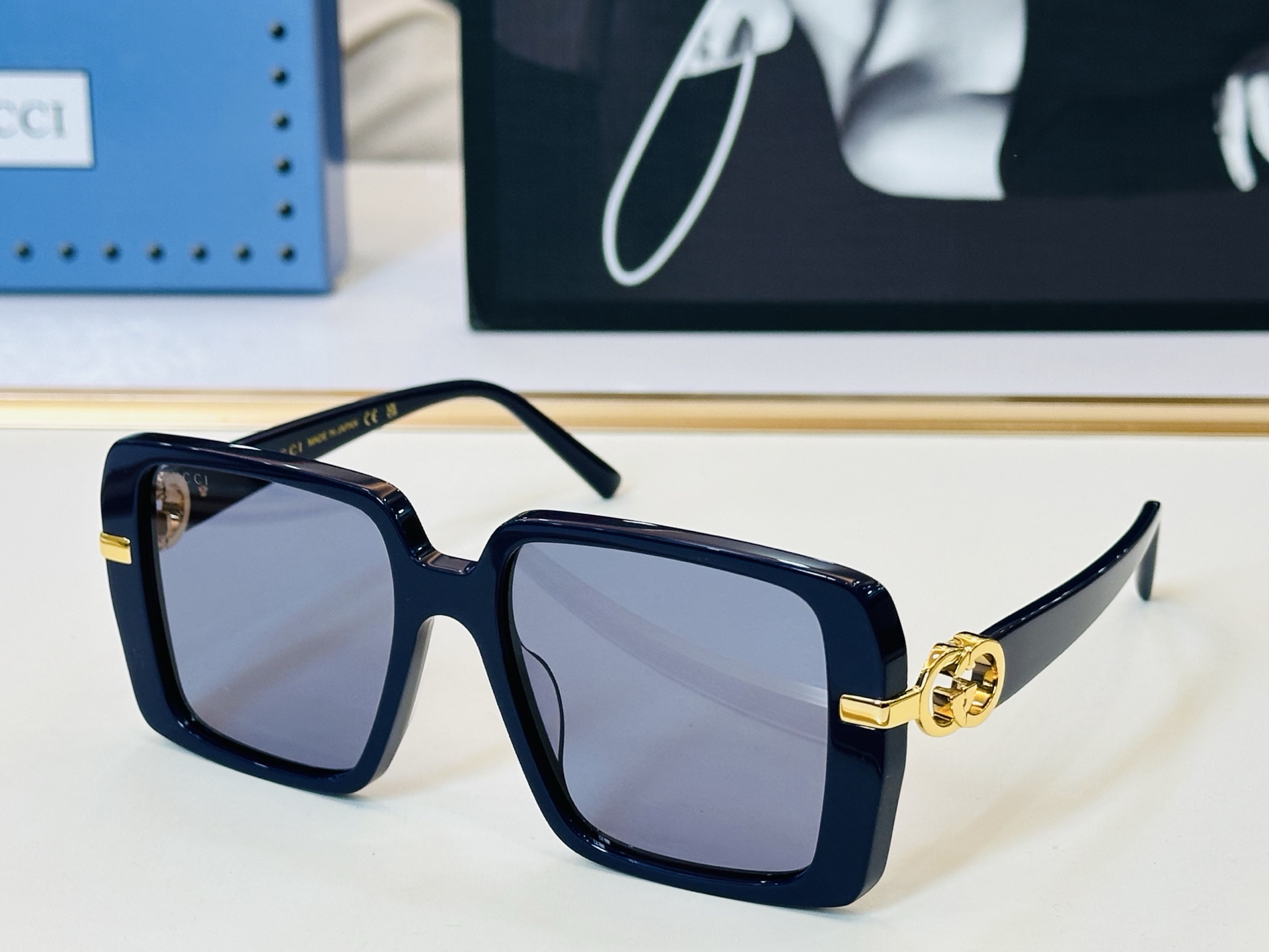 GUCC* 古家 GG2154S 🐝🐝系列 Size：55口18-145 🍁🍁q 超绝品质 太阳镜 。