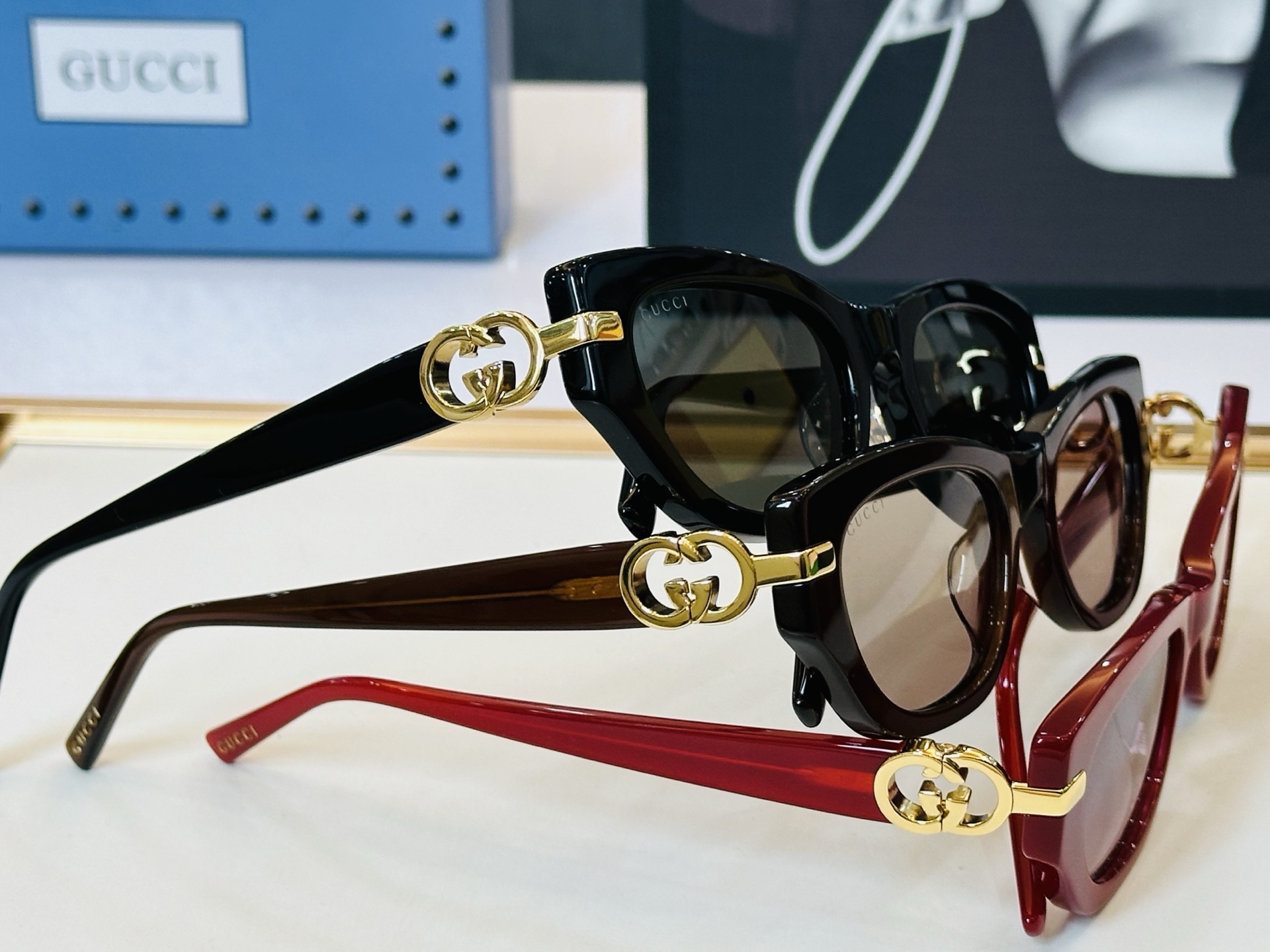 GUCC* 古家 GG2155S 🐝🐝系列 Size：53口20-145 🍁🍁q 超绝品质 太阳镜 。