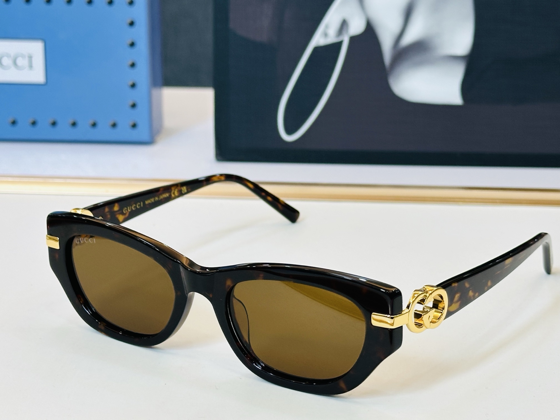 GUCC* 古家 GG2155S 🐝🐝系列 Size：53口20-145 🍁🍁q 超绝品质 太阳镜 。