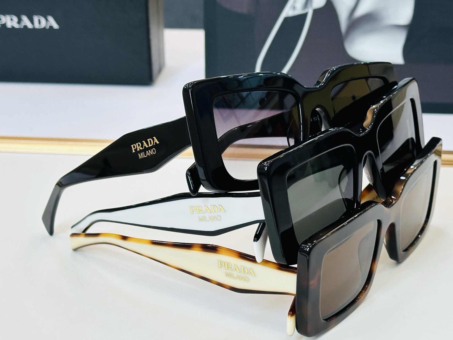 🔺PRAD*🔻普家 OPR D01S Size：52口21-140 眼镜系列堪称精湛制作 彰显独特个 Y