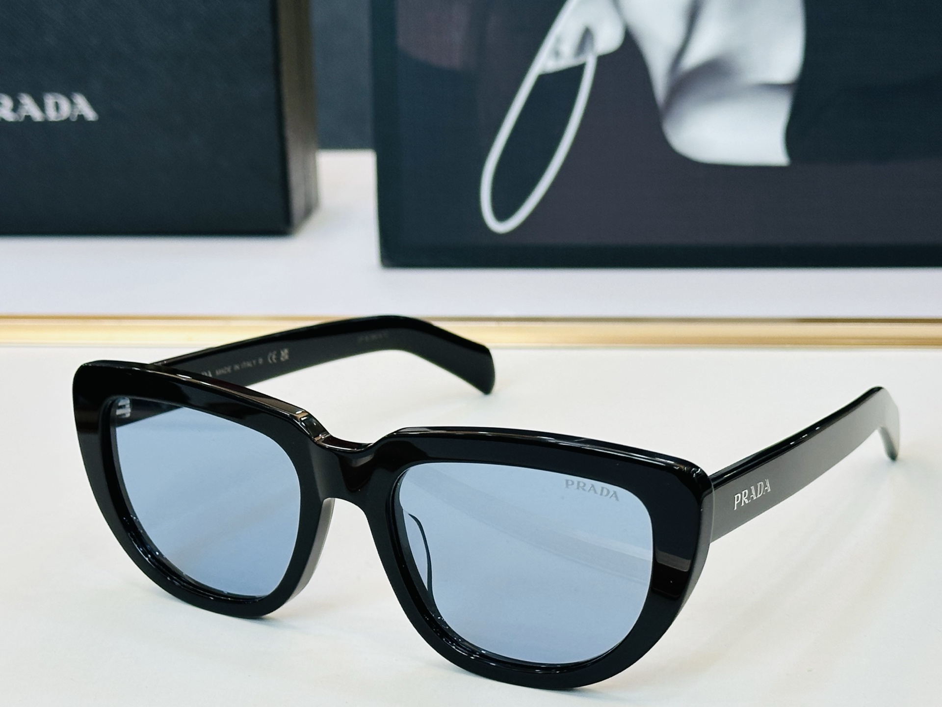 🔺PRAD*🔻普家 SPR C14VS Size：54口20-140 眼镜系列堪称精湛制作 彰显独特个 