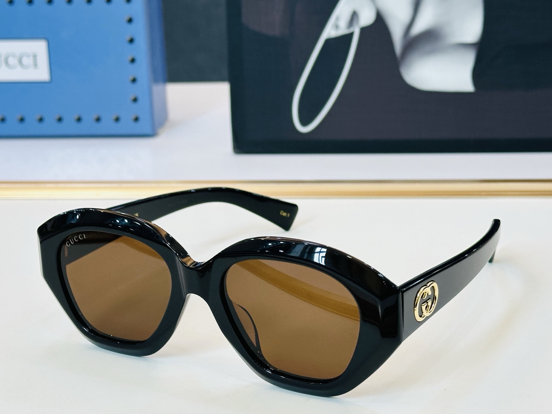 🔺GUCC*🔻 古家GG2200S Size：56口20-145 女士款 原版墨镜搭配镜框🔝🔝时尚靓丽 