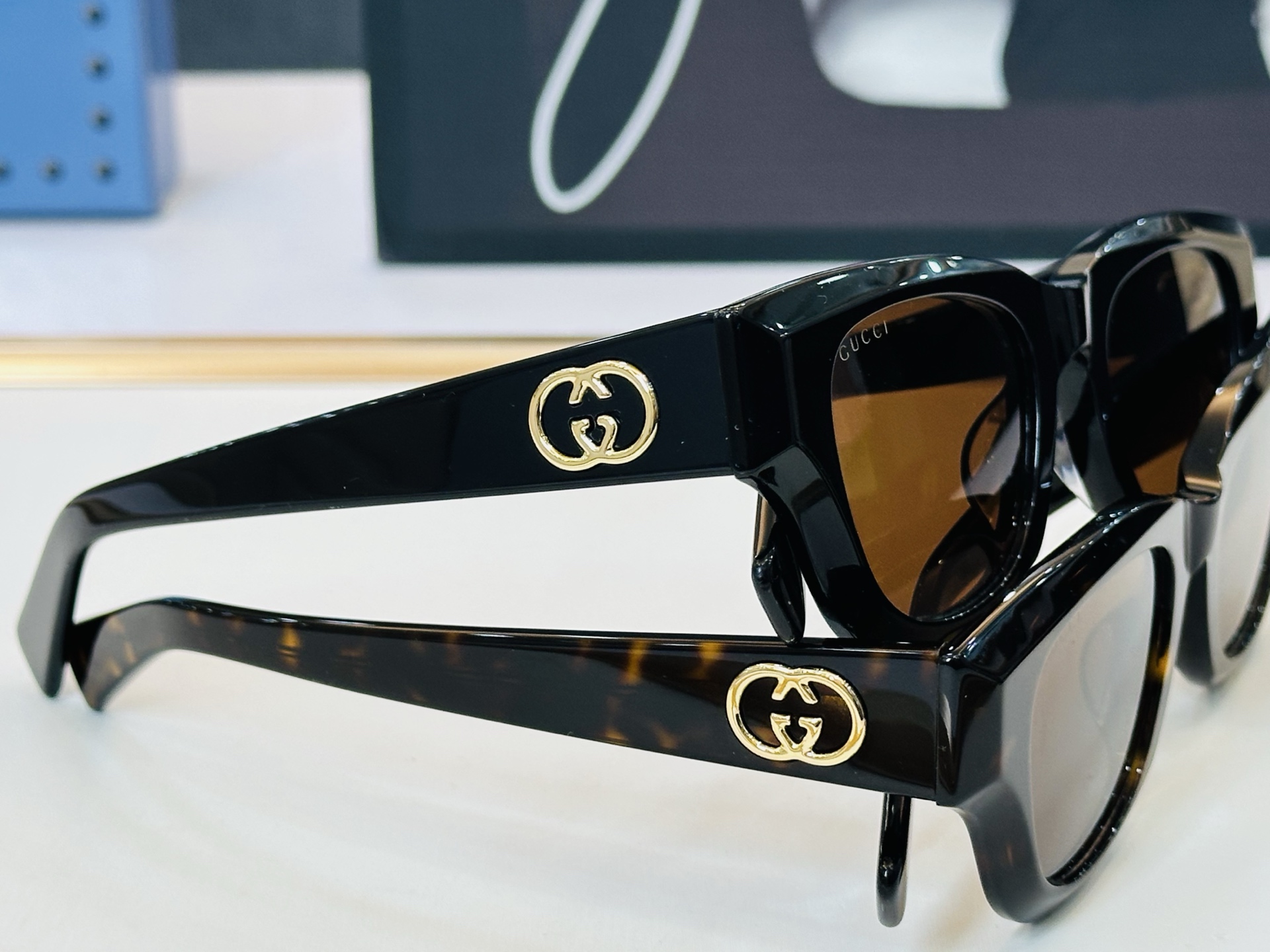 🔺GUCC*🔻 古家GG2202S Size：53口20-145 女士款 原版墨镜搭配镜框🔝🔝时尚靓丽 