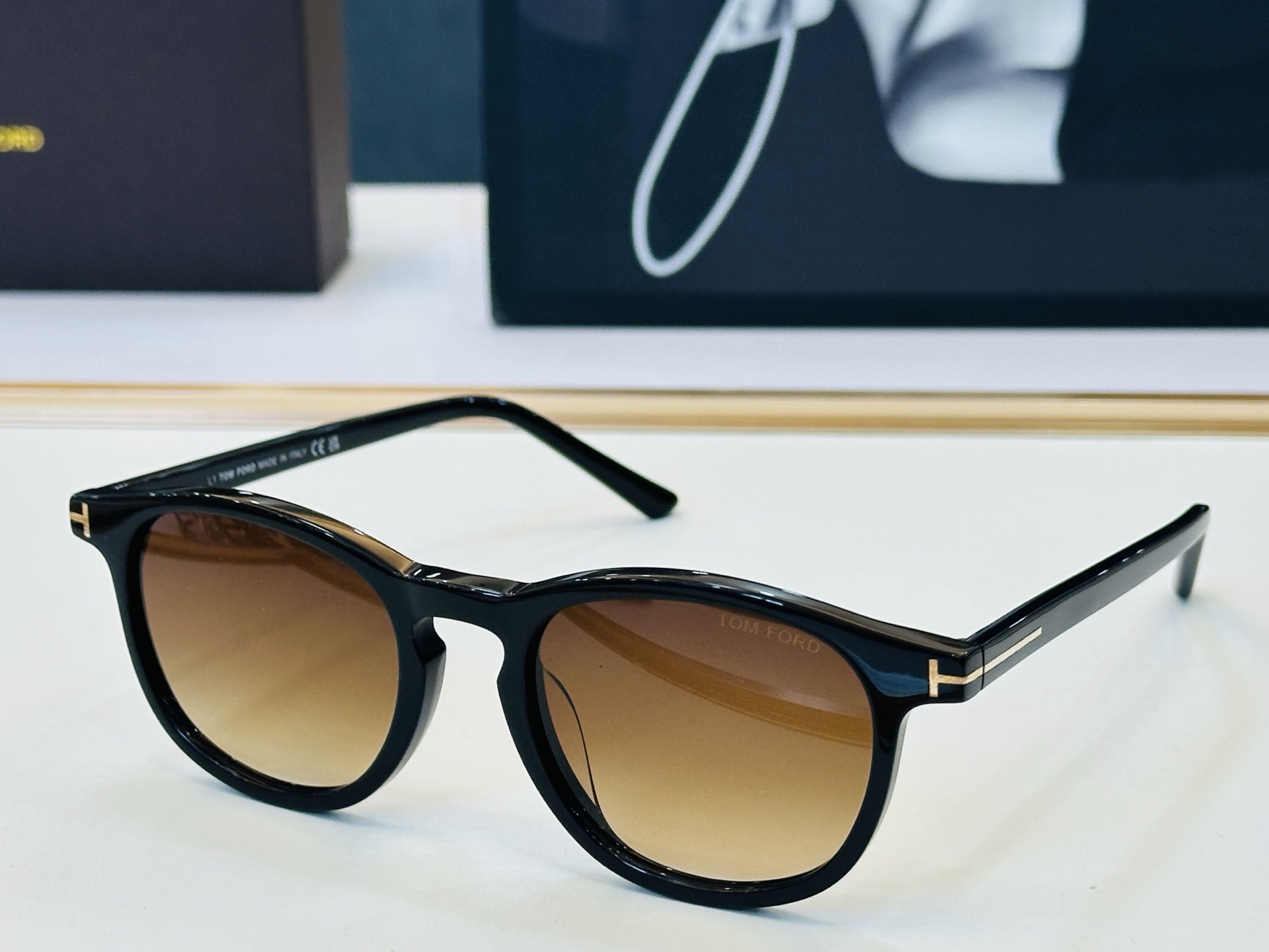 🆕款 TOM FORD🏇汤姆家 MODEL:FT1302 size：50口20-145 🈷️😍时尚潮流 