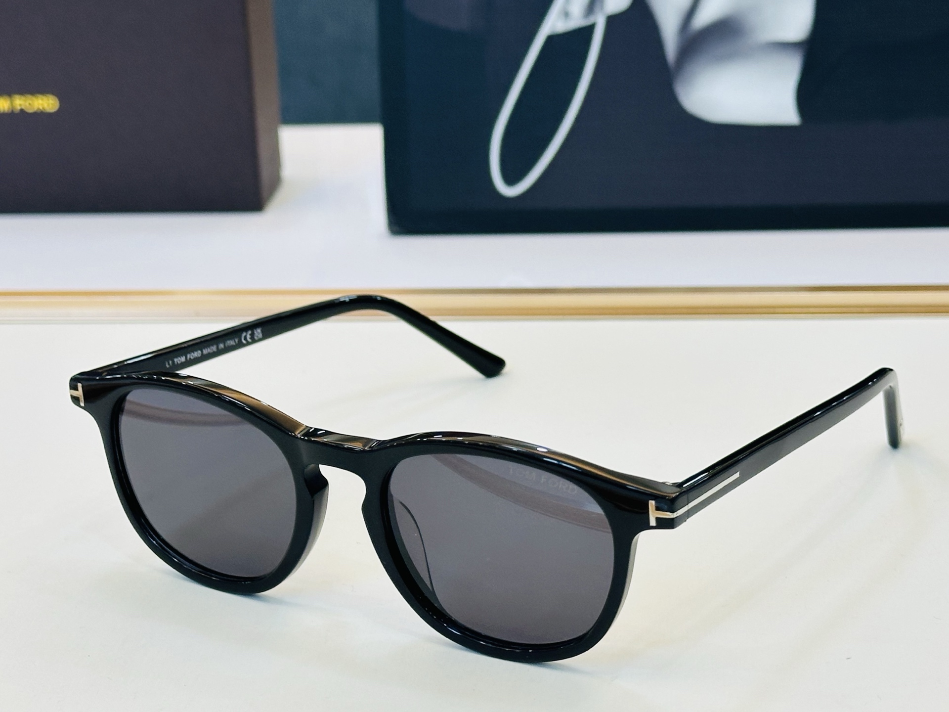 🆕款 TOM FORD🏇汤姆家 MODEL:FT1302 size：50口20-145 🈷️😍时尚潮流 