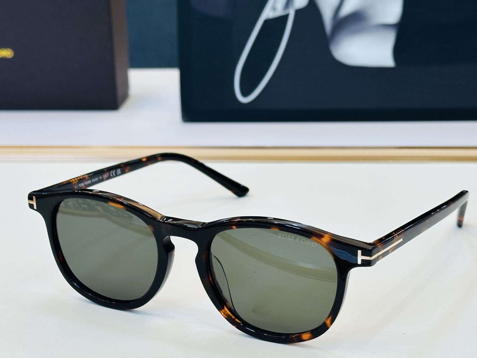 🆕款 TOM FORD🏇汤姆家 MODEL:FT1302 size：50口20-145 🈷️😍时尚潮流 