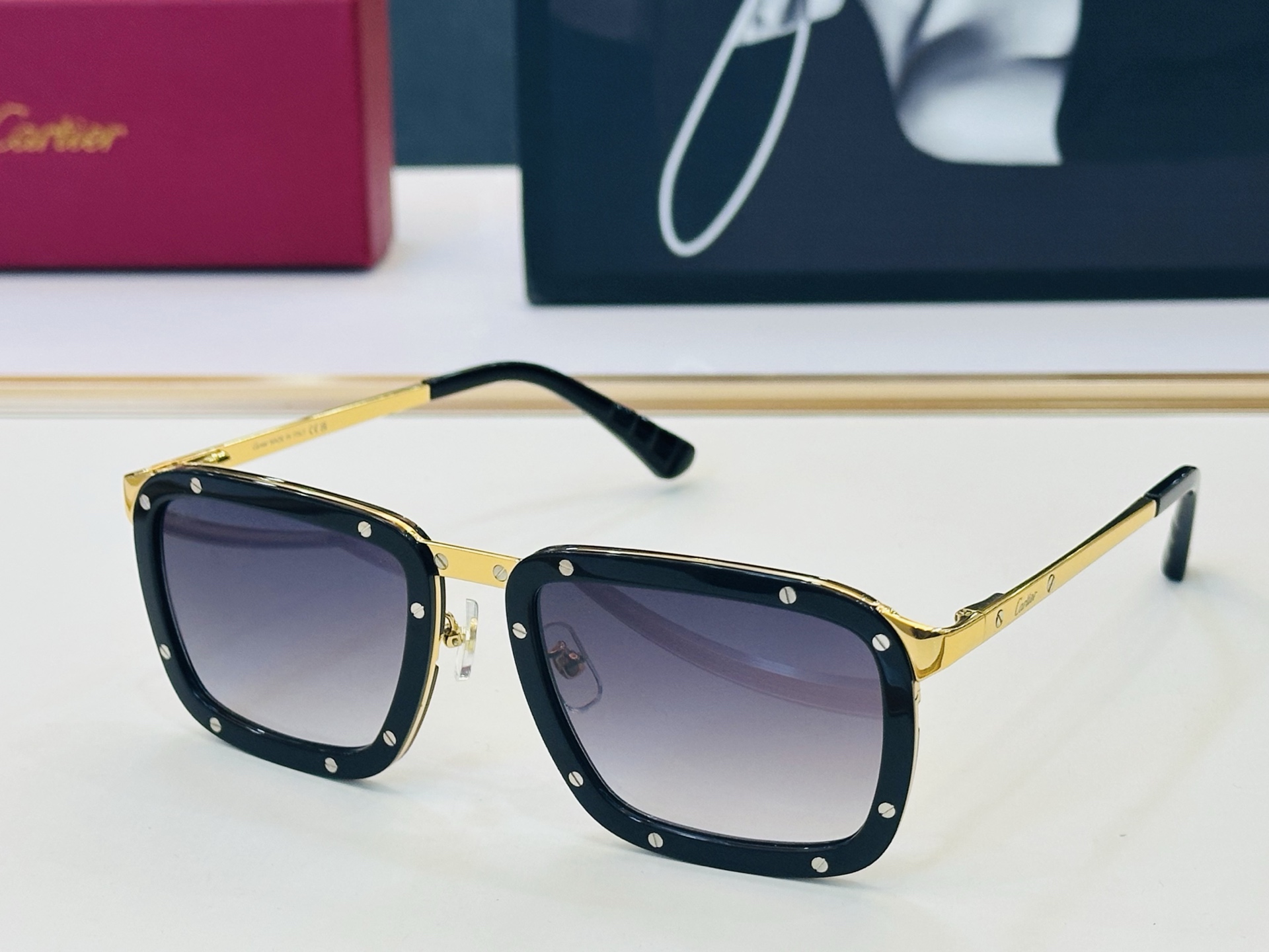 新款 Cartier 卡家 MODEL: CT0577S Size：56口22-145 高品质 品牌标志