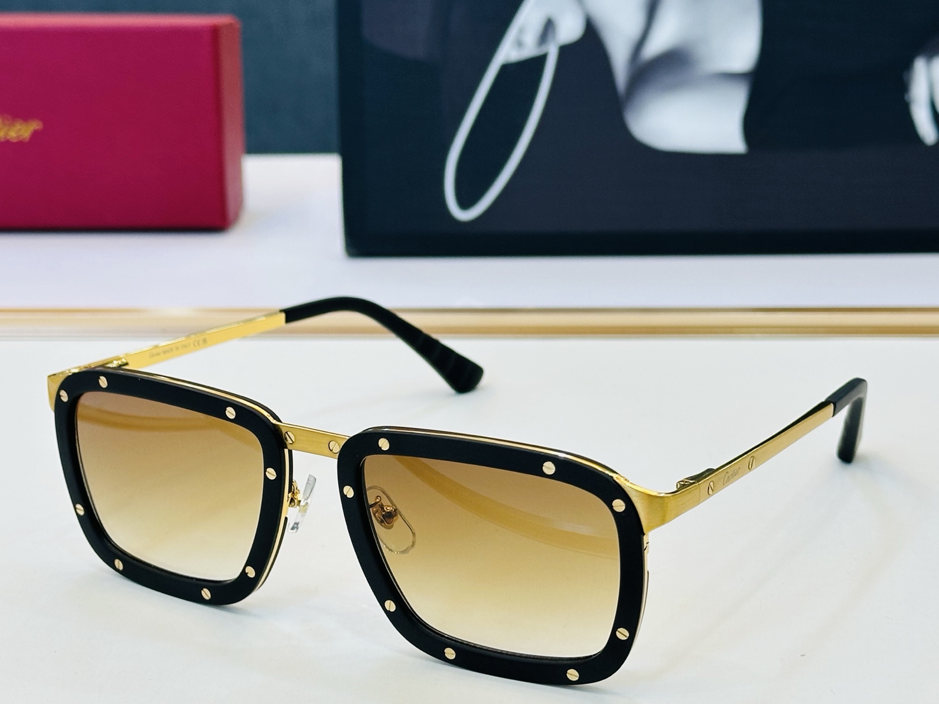 新款 Cartier 卡家 MODEL: CT0577S Size：56口22-145 高品质 品牌标志