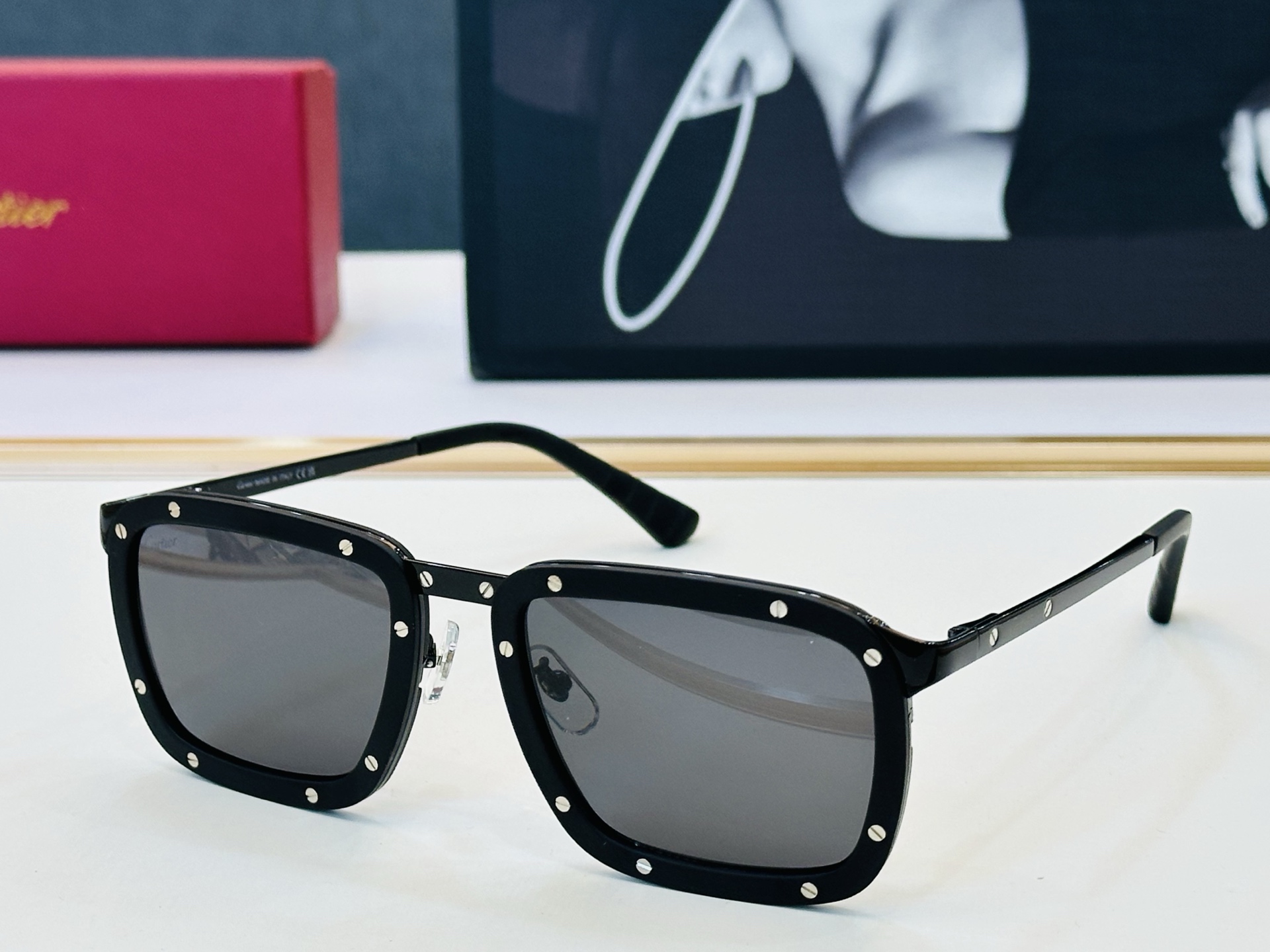 新款 Cartier 卡家 MODEL: CT0577S Size：56口22-145 高品质 品牌标志