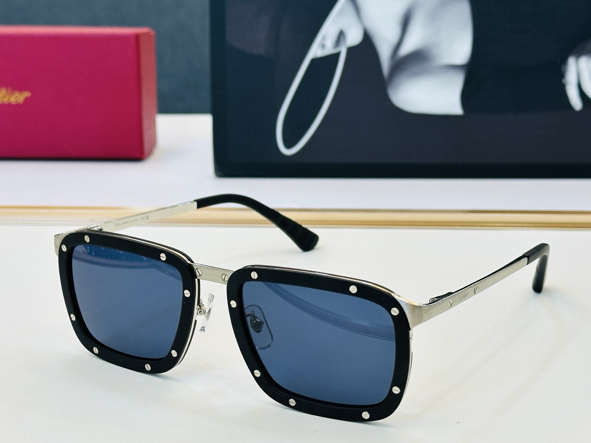 新款 Cartier 卡家 MODEL: CT0577S Size：56口22-145 高品质 品牌标志