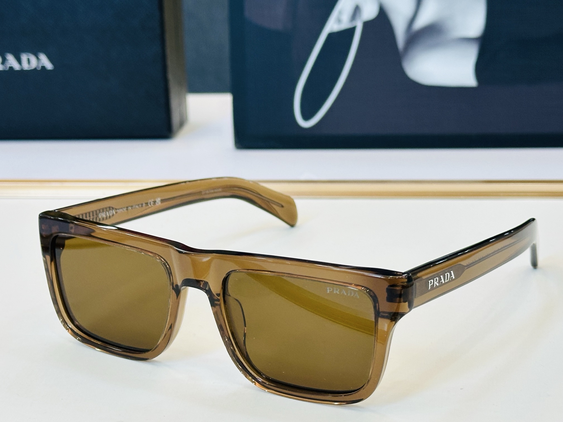 🔺PRAD*🔻普家 SPR C15V Size：53口21-140 眼镜系列堪称精湛制作 彰显独特个 Y