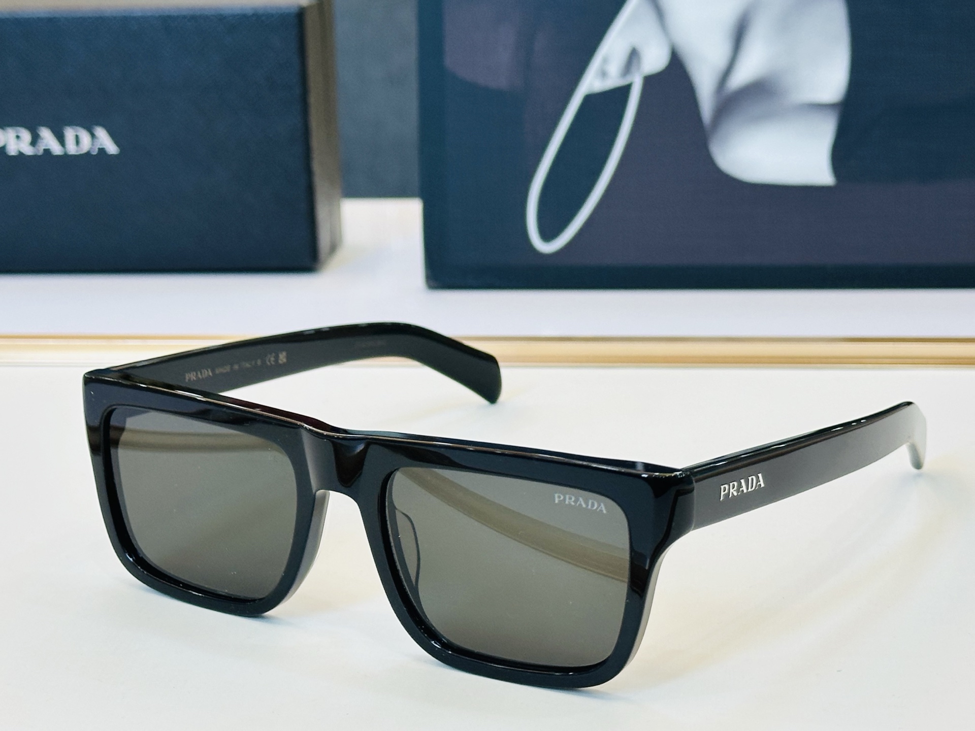 🔺PRAD*🔻普家 SPR C15V Size：53口21-140 眼镜系列堪称精湛制作 彰显独特个 Y