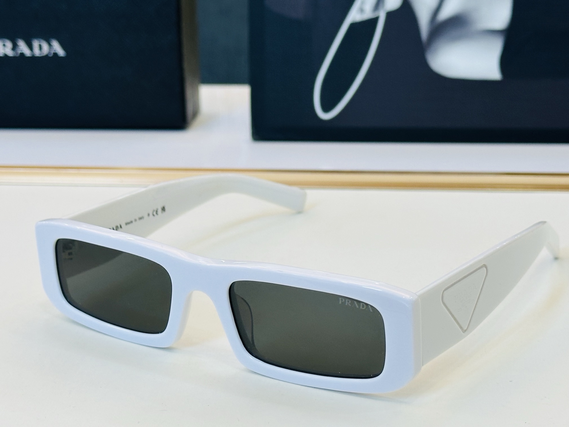 🔺PRAD*🔻普家 OPR D09SD Size：54口20-145 眼镜系列堪称精湛制作 彰显独特个 