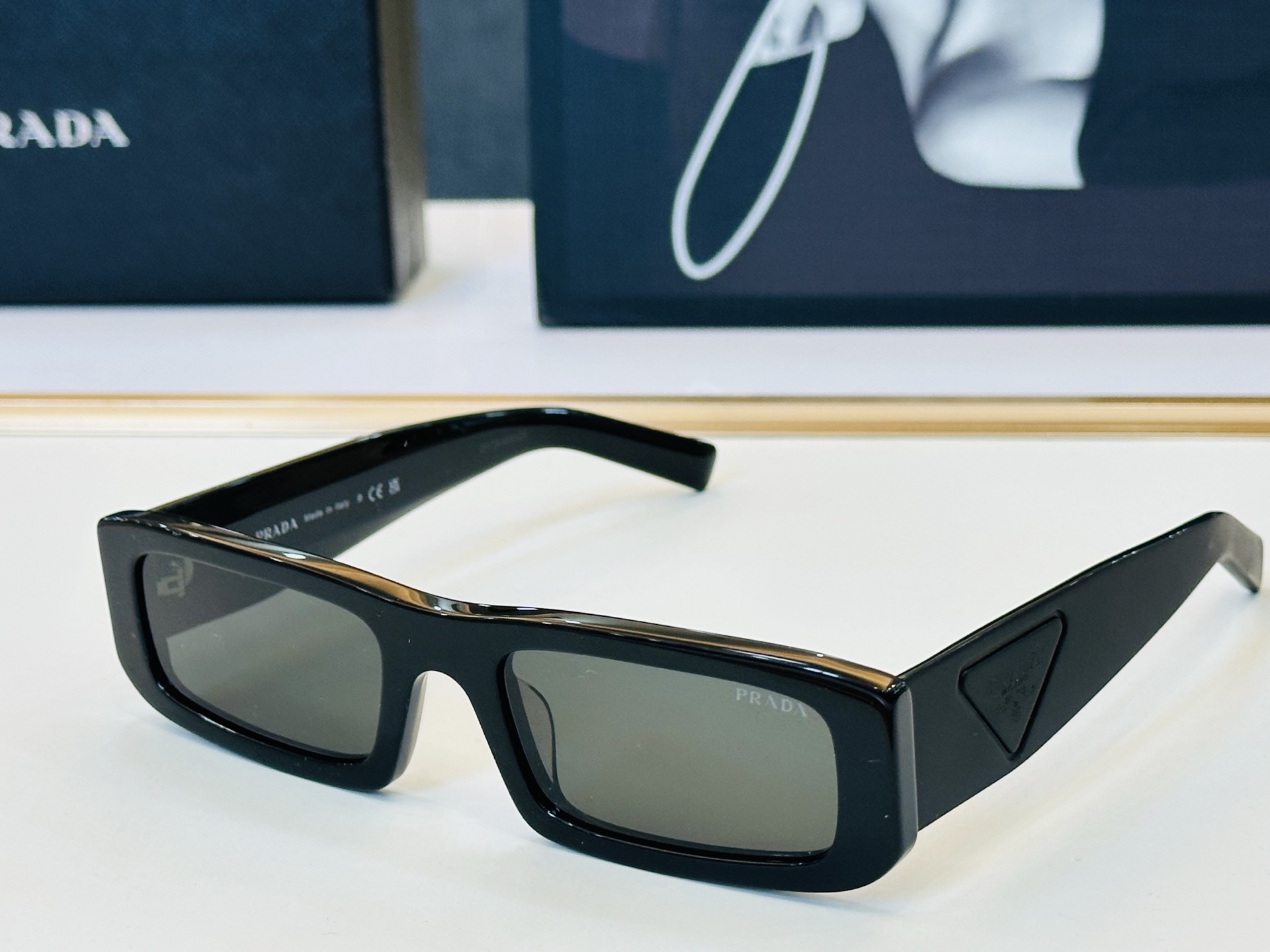 🔺PRAD*🔻普家 OPR D09SD Size：54口20-145 眼镜系列堪称精湛制作 彰显独特个 