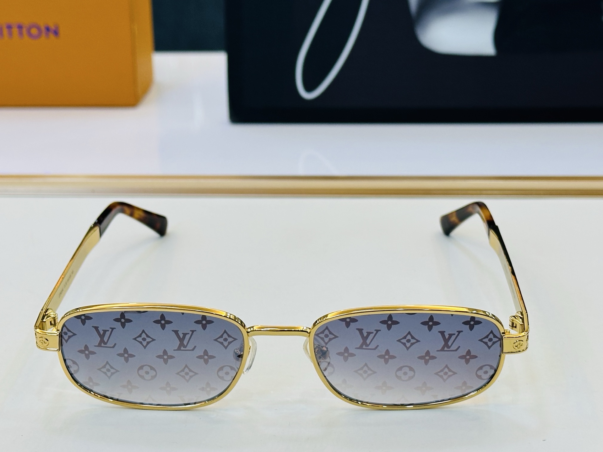 路易家 🎩Z2930U Size：54口20-145 充满活力的 展现独特个性🌟展现大气的你 qj高品质