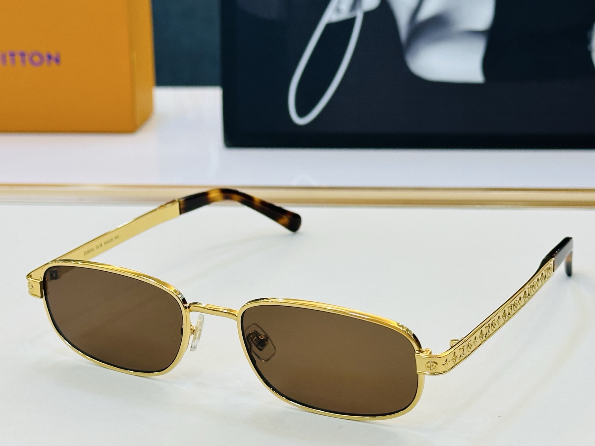 路易家 🎩Z2930U Size：54口20-145 充满活力的 展现独特个性🌟展现大气的你 qj高品质