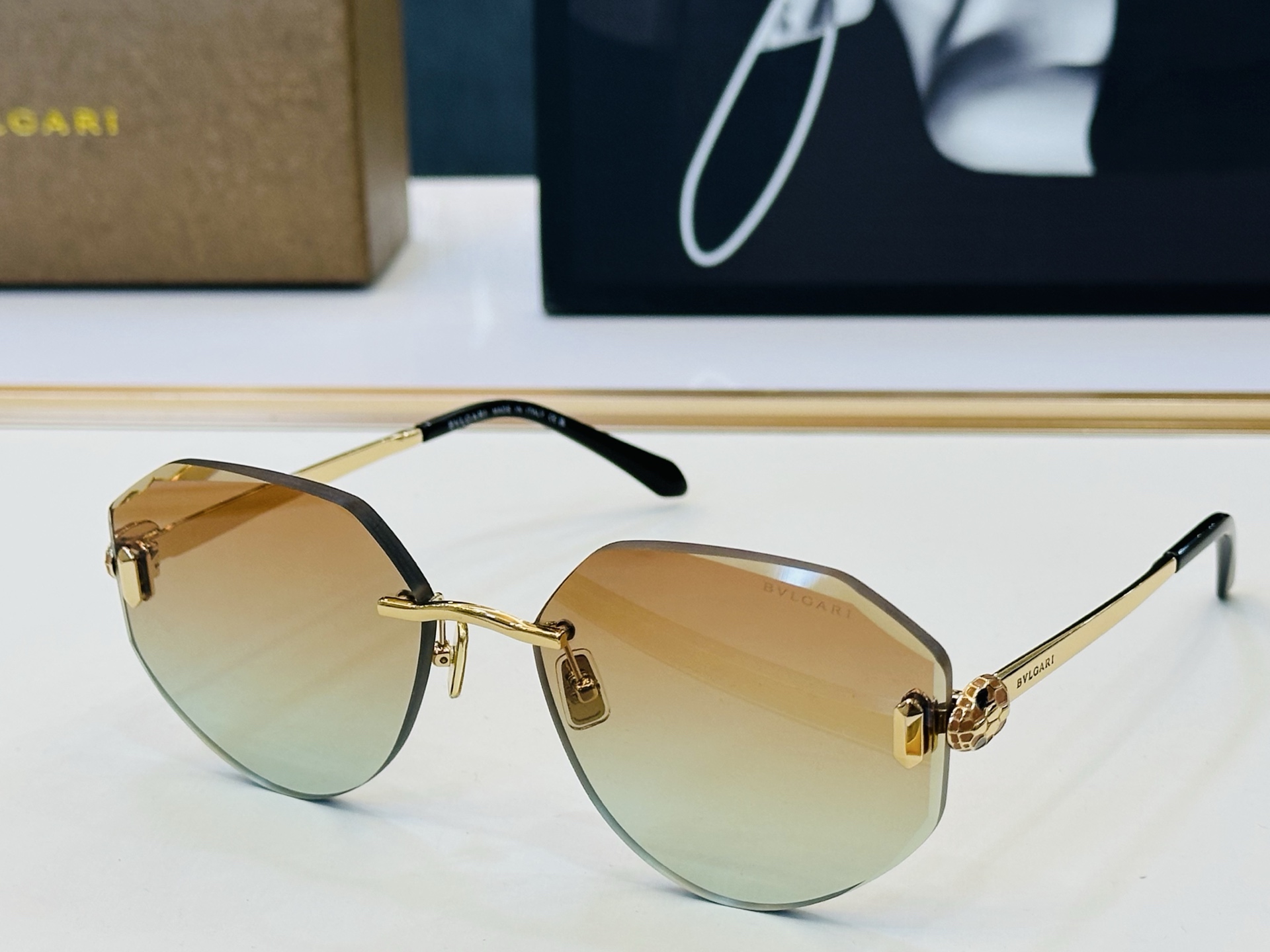 🆕款 官网同售 宝格家 BV40059U 👍 Size ：58口18-145 绝对要买😎品质非常完美 q