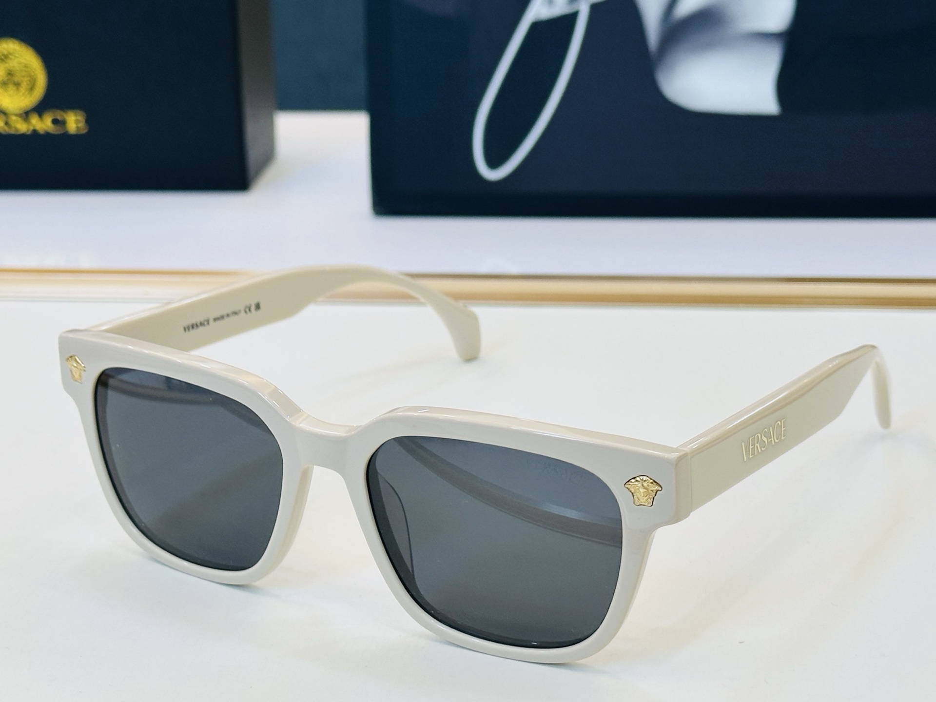 ‼️范思家 VE4513D 👍 Size ：56口17-145 绝对要买😎真心美的让人心动 M品质非常完