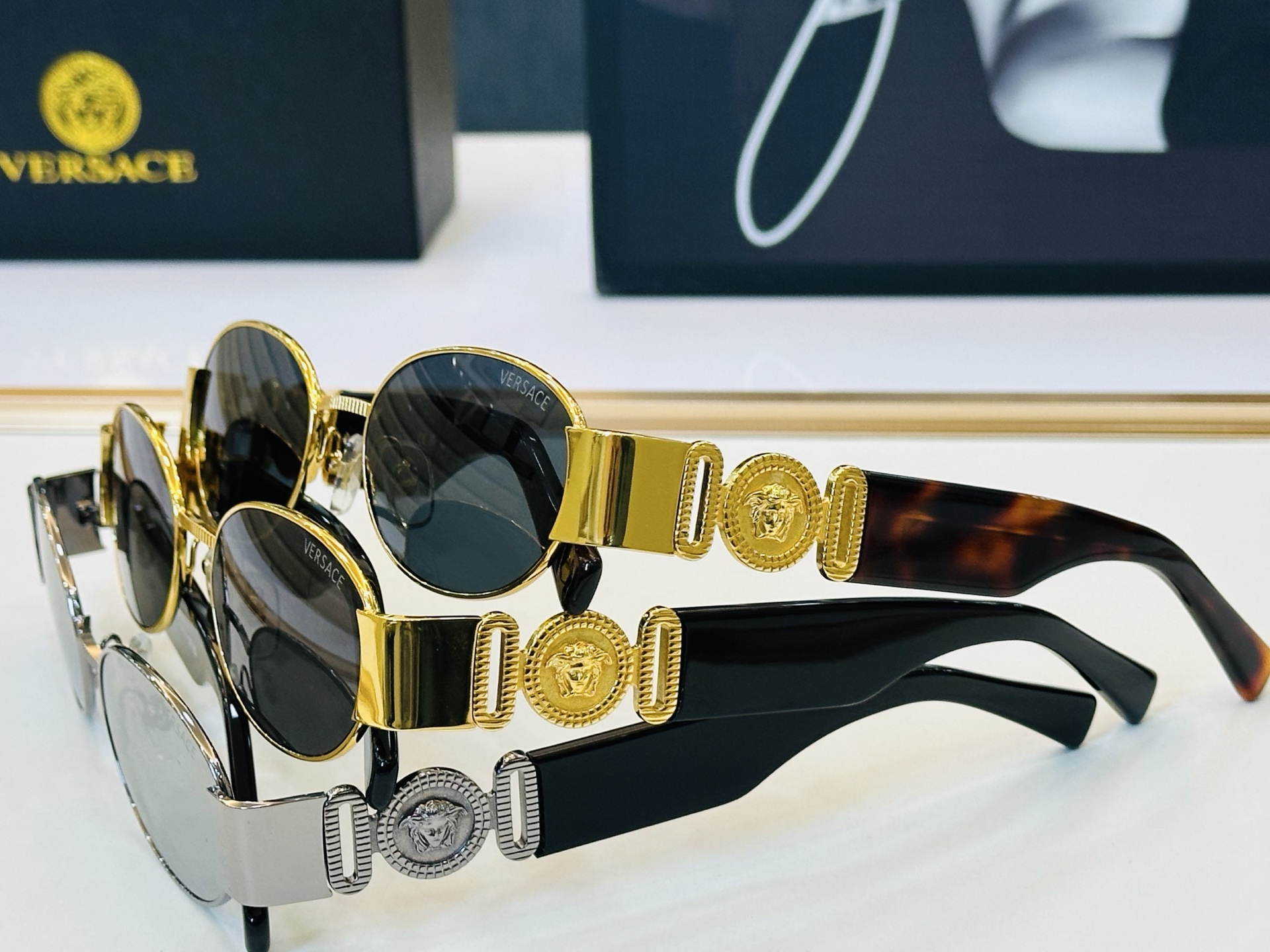 ‼️范思家 VE2299 👍 Size ：56口18-140 绝对要买😎真心美的让人心动 M品质非常完美