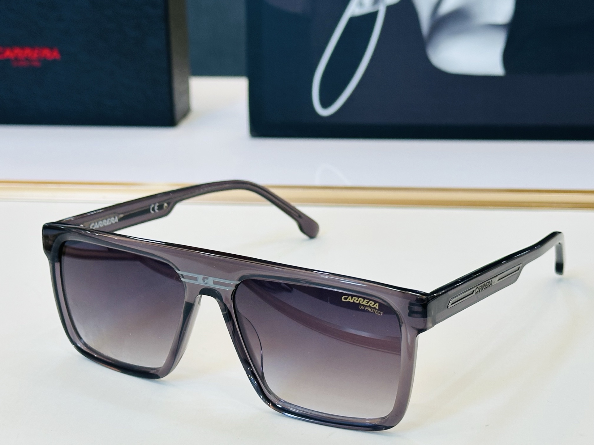 卡雷拉 CARRER* MODEL: C03/SSize：56口16-145 🐲🐲超轻材质 。L上脸超美