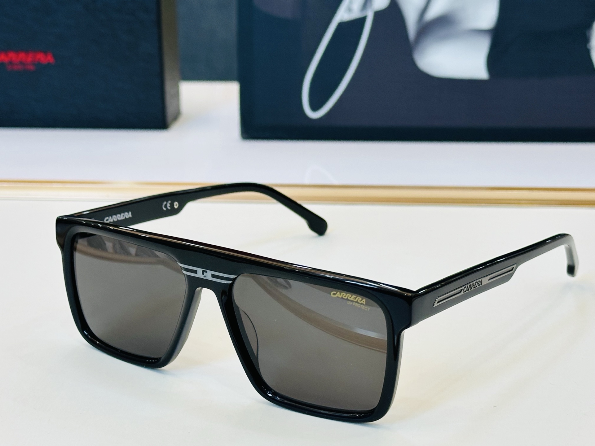 卡雷拉 CARRER* MODEL: C03/SSize：56口16-145 🐲🐲超轻材质 。L上脸超美