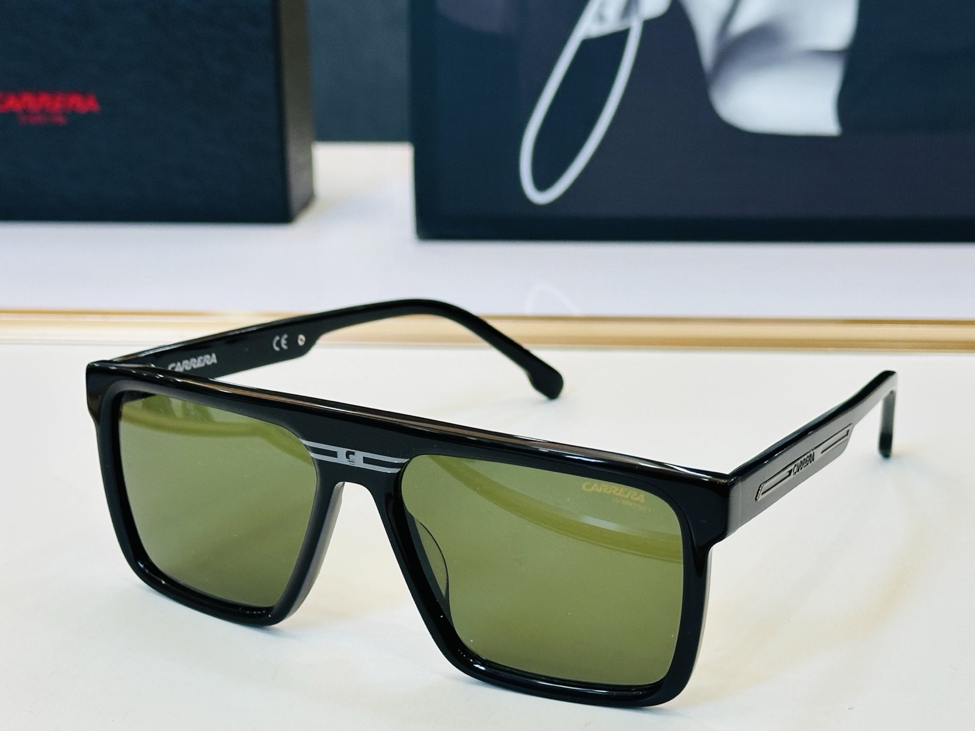 卡雷拉 CARRER* MODEL: C03/SSize：56口16-145 🐲🐲超轻材质 。L上脸超美