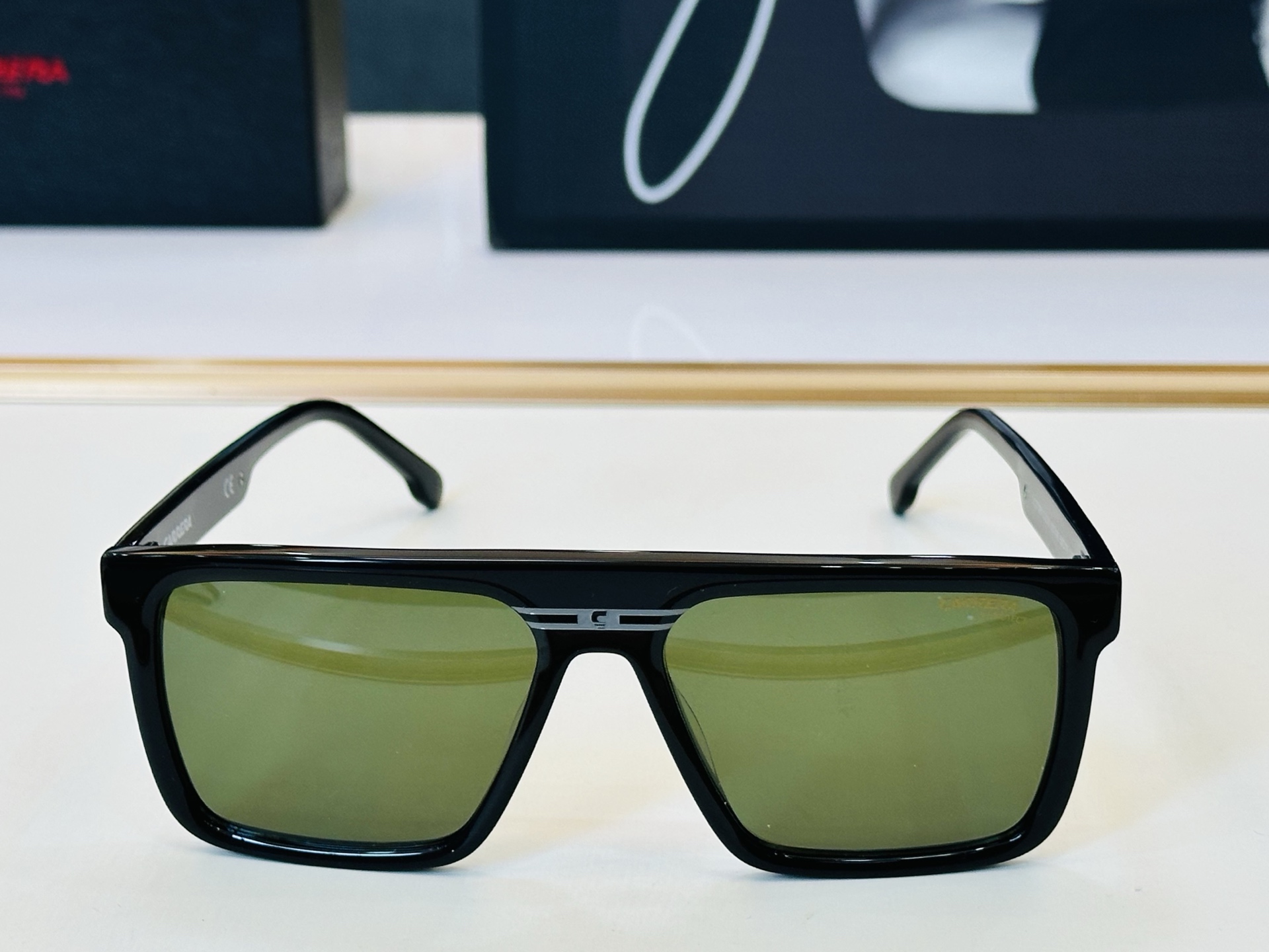 卡雷拉 CARRER* MODEL: C03/SSize：56口16-145 🐲🐲超轻材质 。L上脸超美