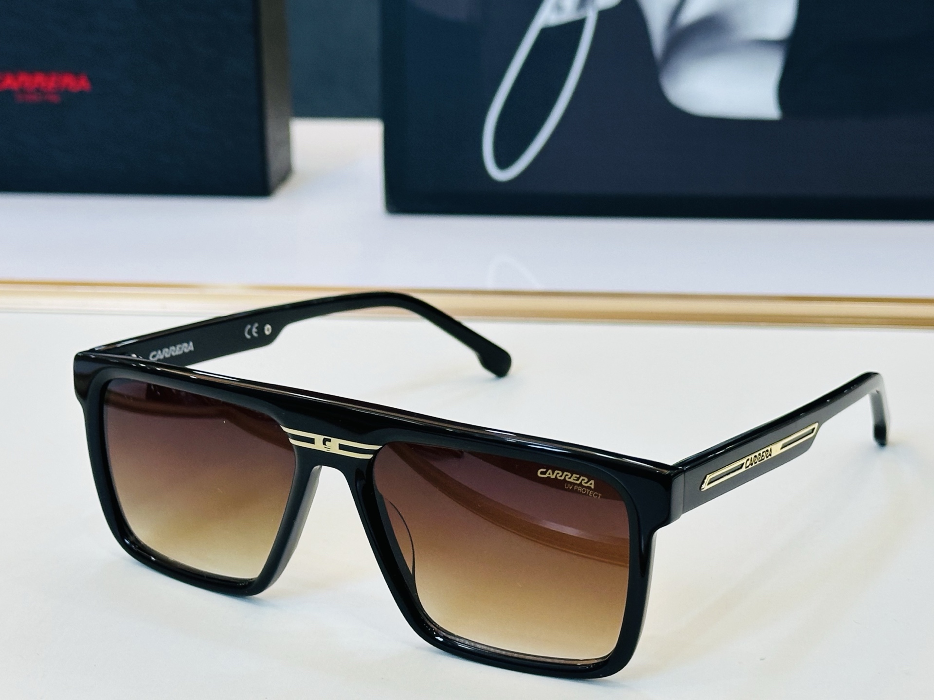 卡雷拉 CARRER* MODEL: C03/SSize：56口16-145 🐲🐲超轻材质 。L上脸超美