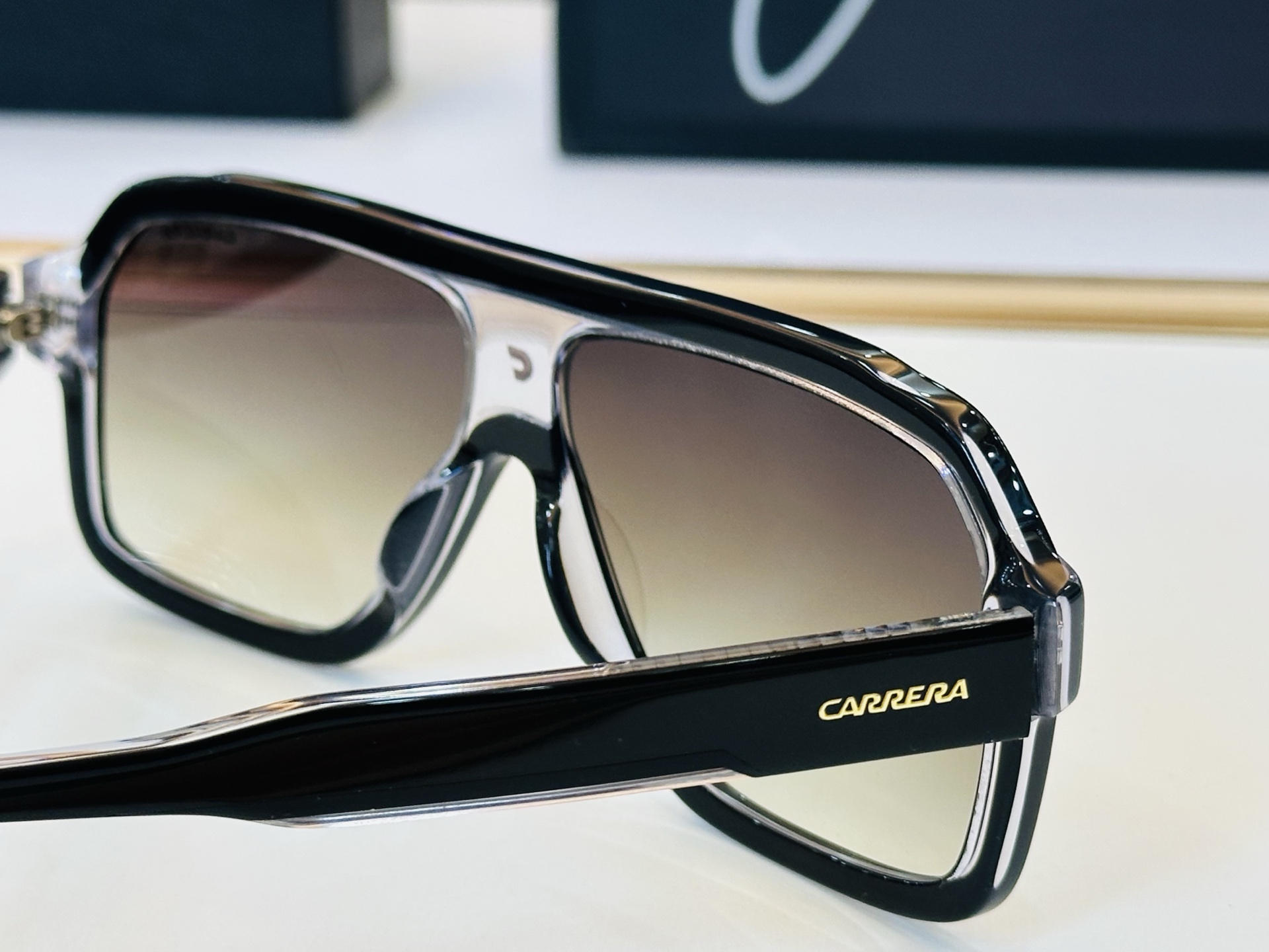 卡雷拉 CARRER* MODEL: 1053/S Size：60口12-145 🐲🐲超轻材质 。L上脸