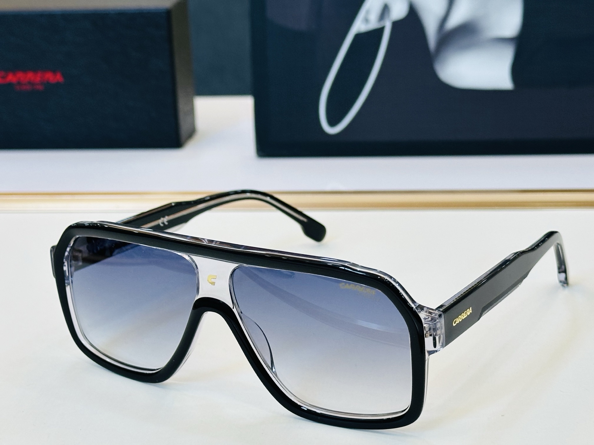 卡雷拉 CARRER* MODEL: 1053/S Size：60口12-145 🐲🐲超轻材质 。L上脸