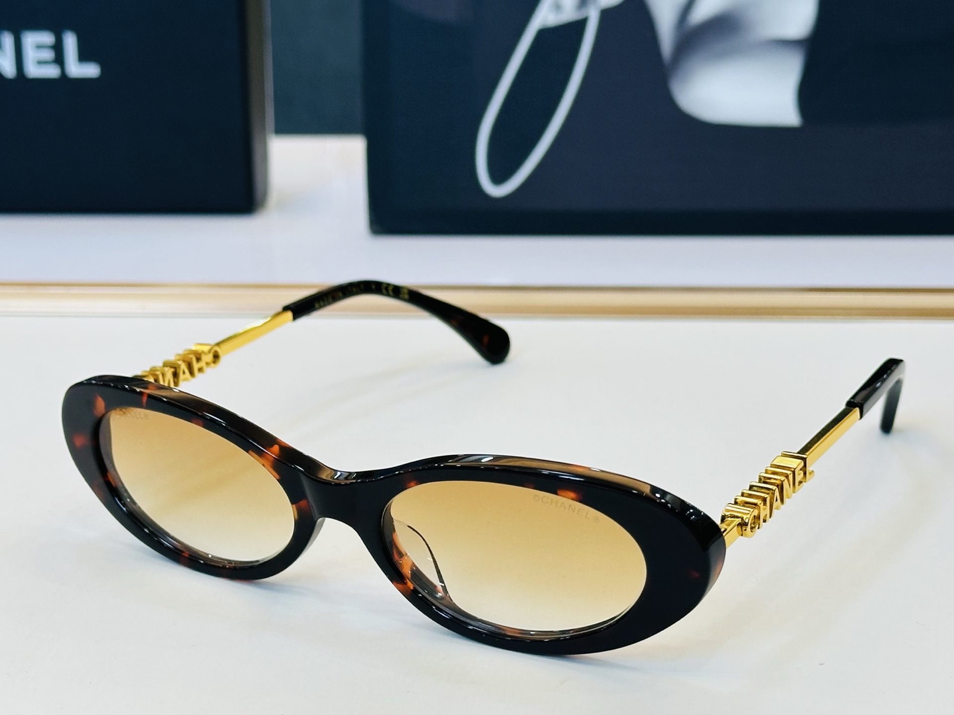 CHANE*香家 CH5565S SIZE：54口17-140 潮流爆款 太阳镜 😍😍高品质 F网红潮款