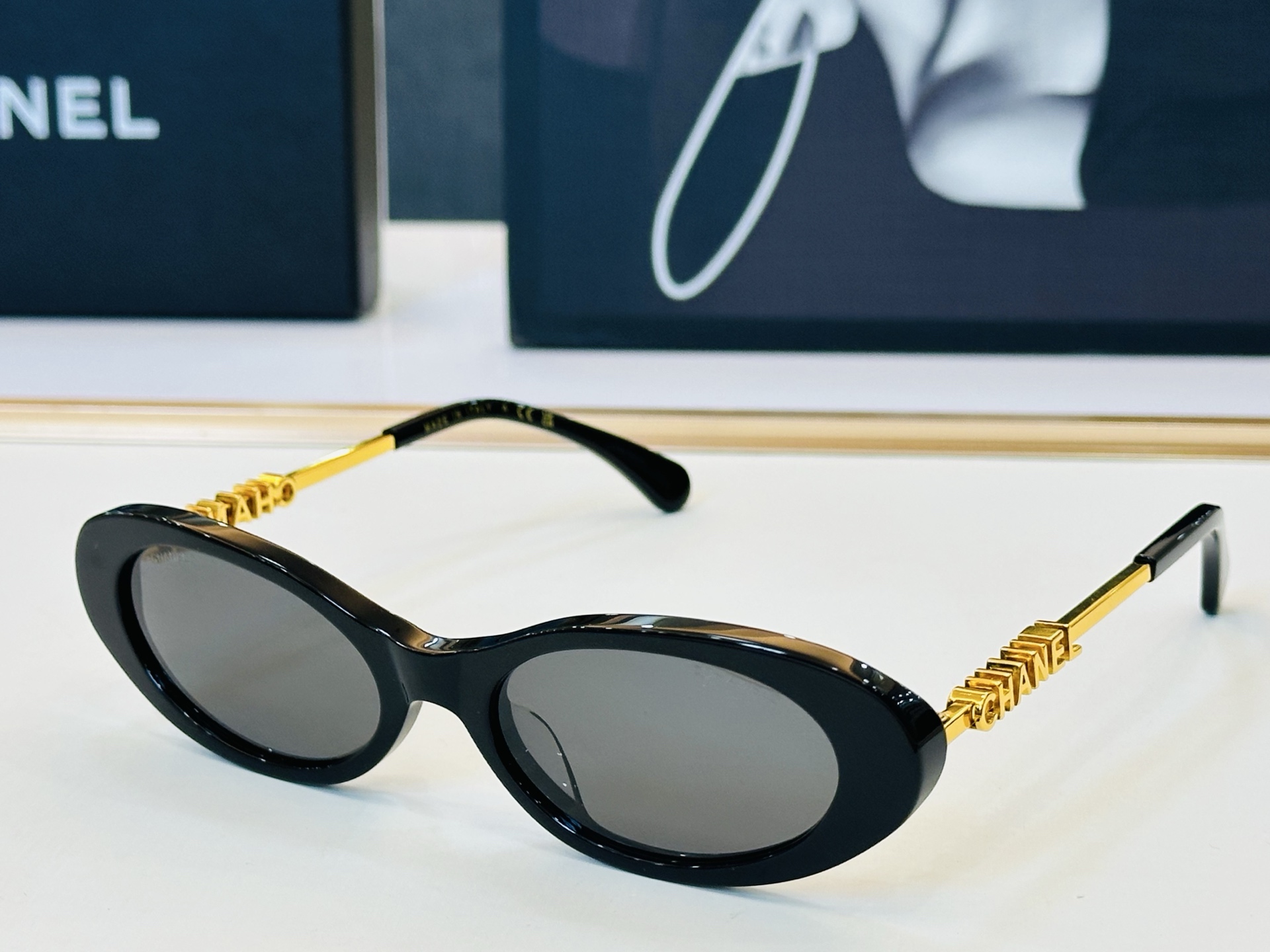 CHANE*香家 CH5565S SIZE：54口17-140 潮流爆款 太阳镜 😍😍高品质 F网红潮款